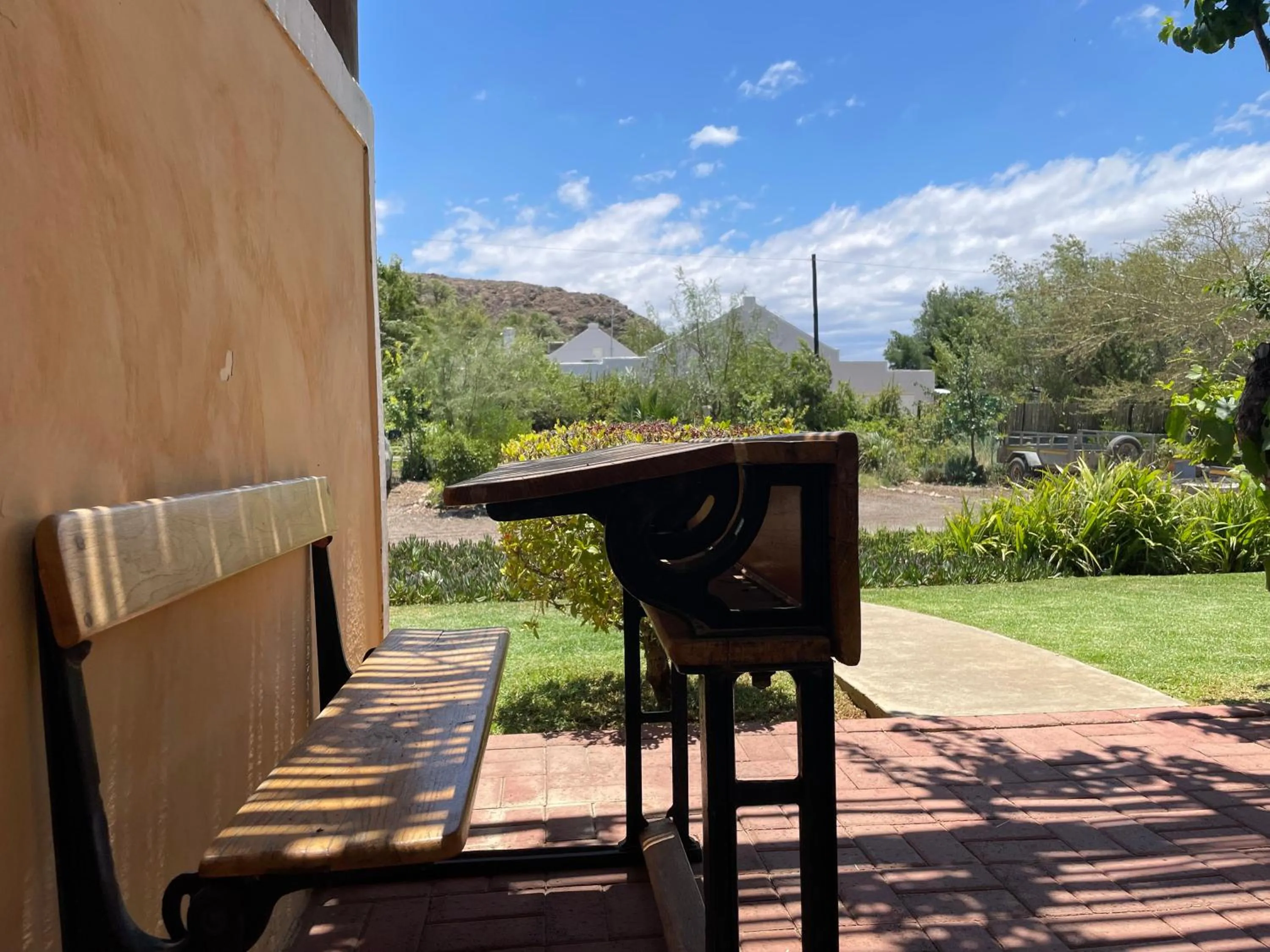Patio in Yellow House Prince Albert