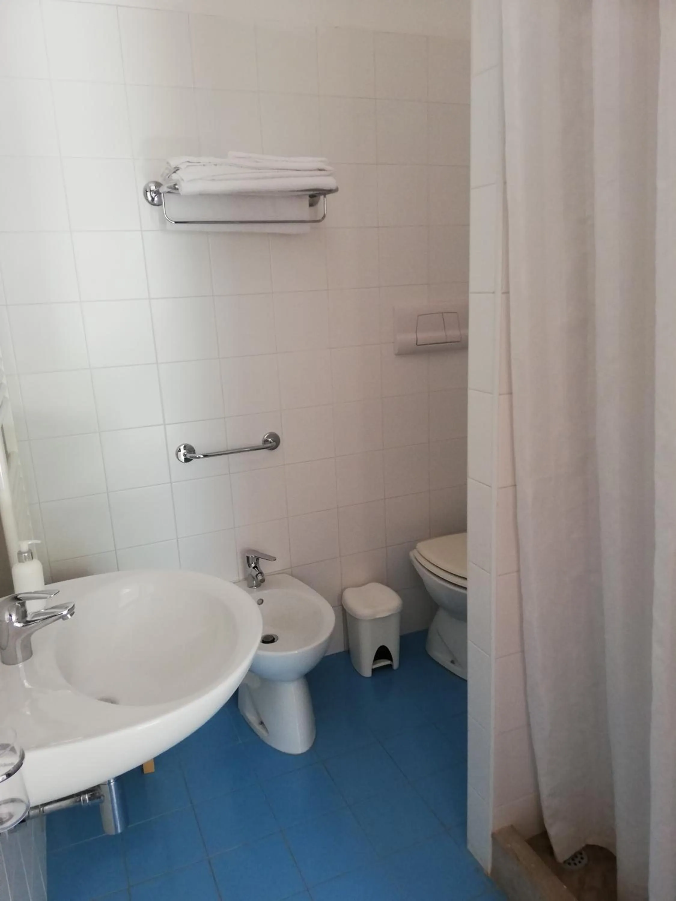 Shower in Casa del Geco