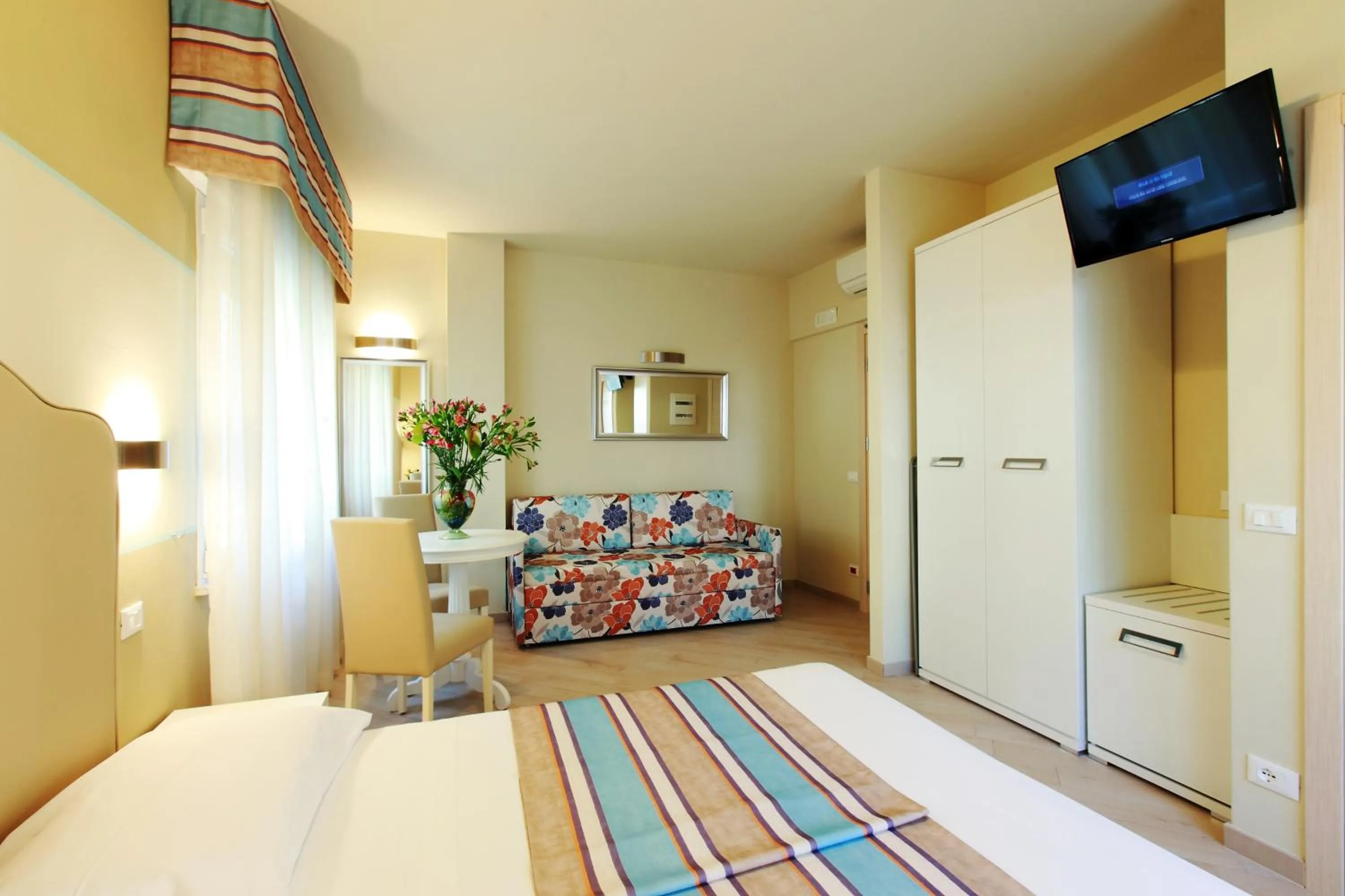 Bed in Hotel Souvenir