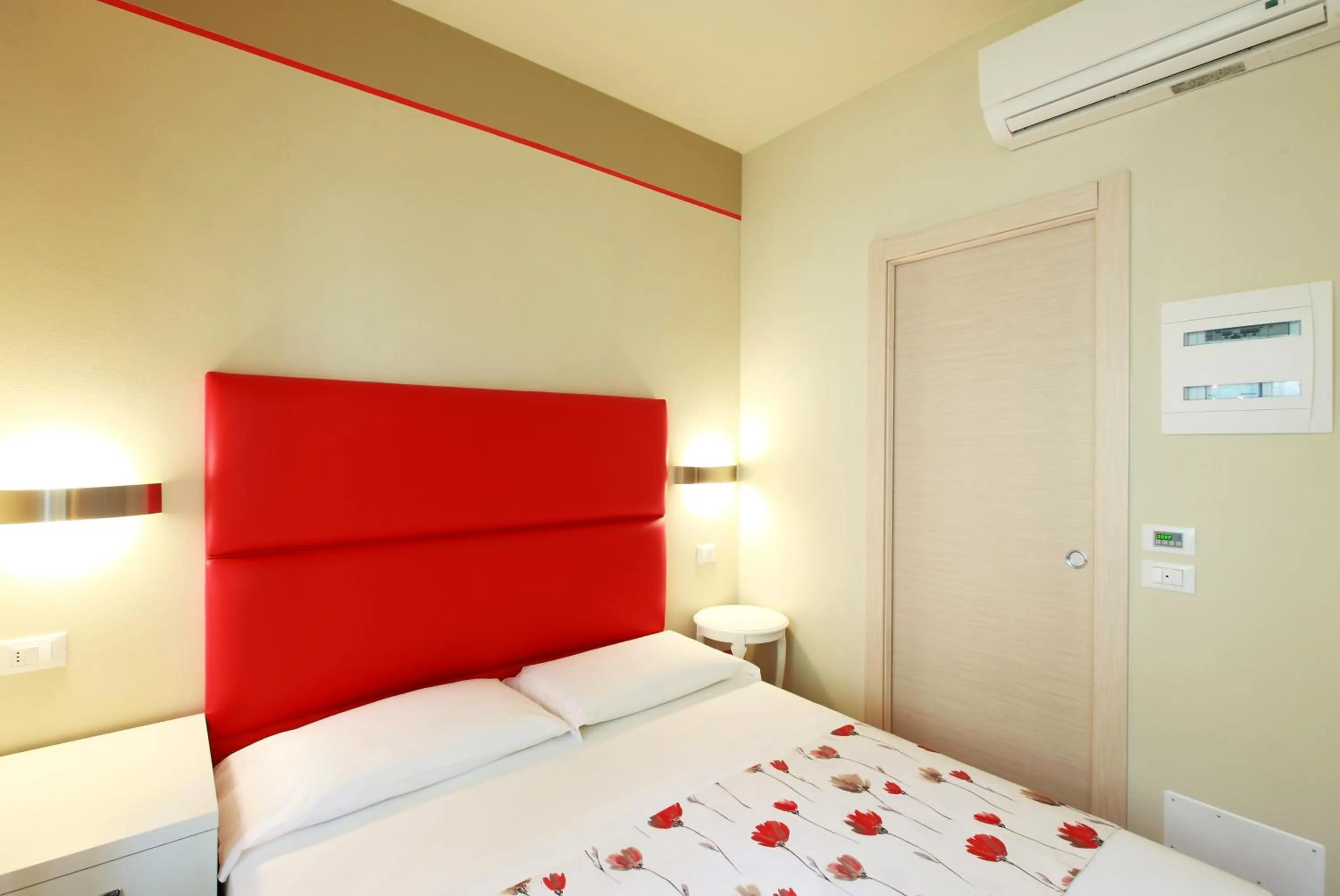 Bed in Hotel Souvenir