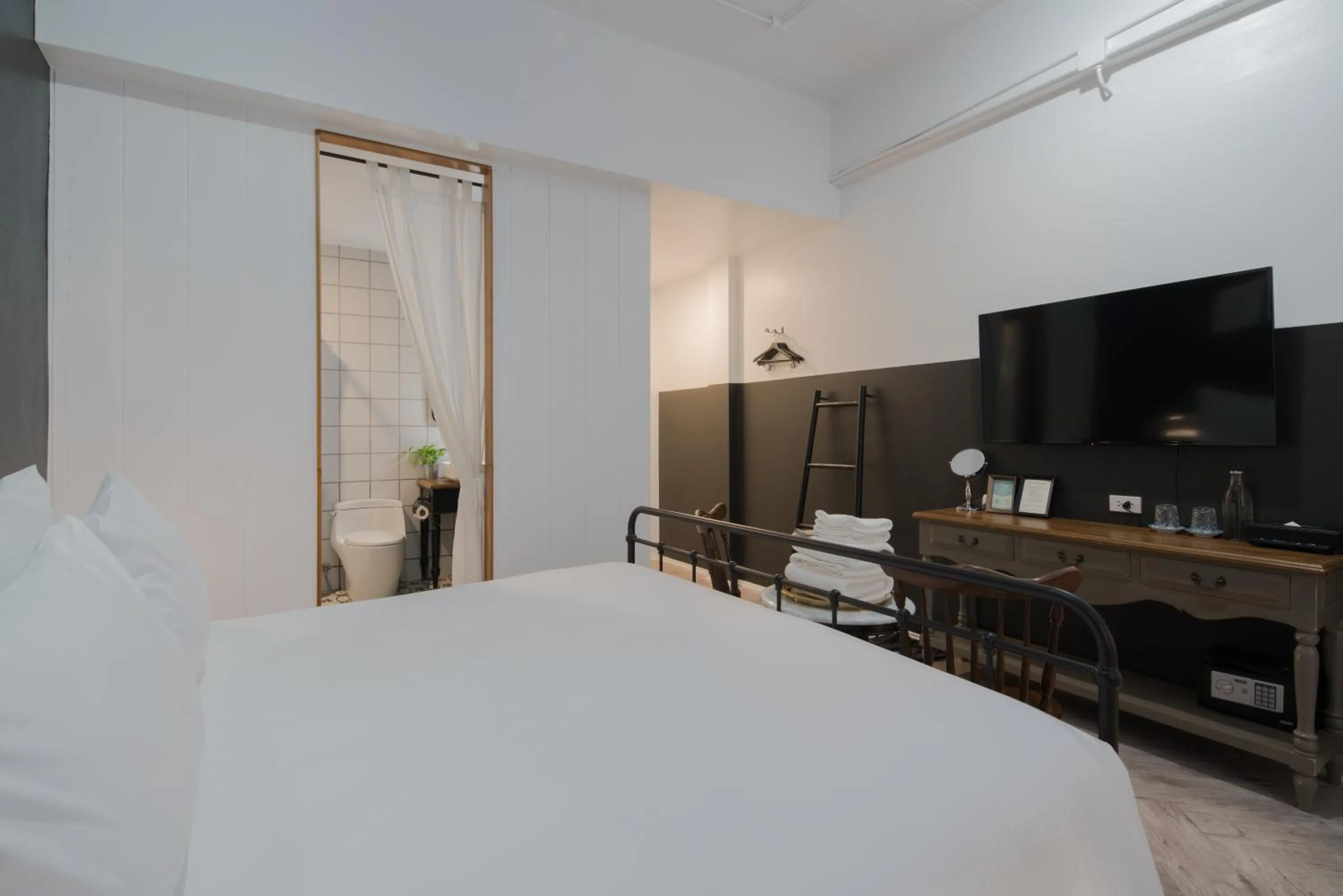 Bed in Blu Monkey Boutique Phuket Town