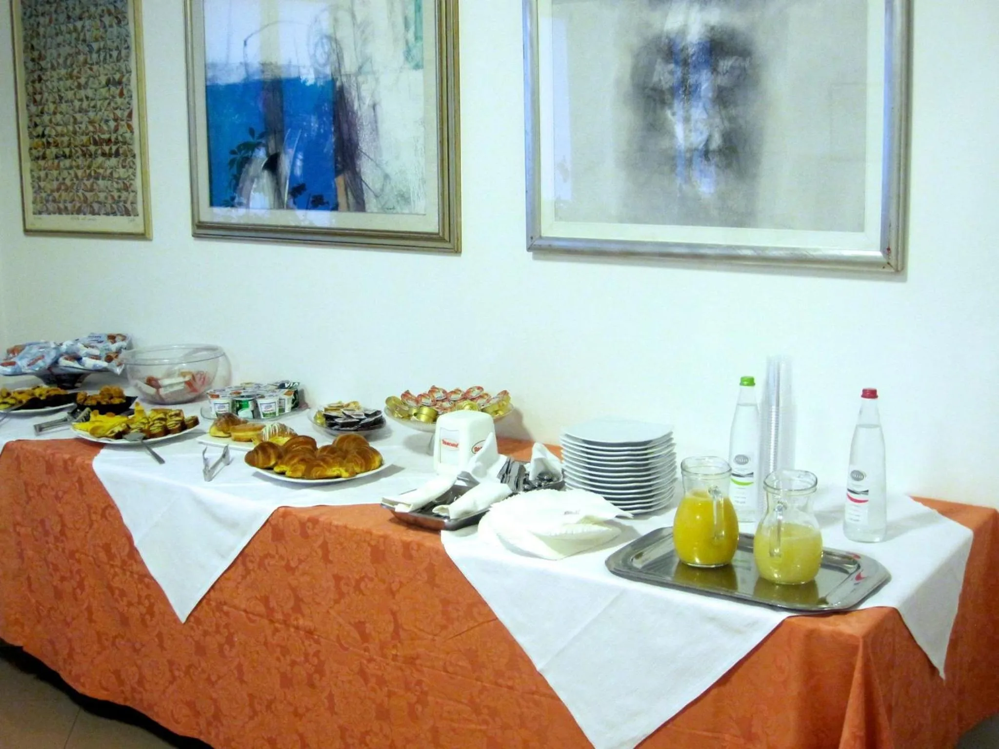 Restaurant/places to eat in Hotel Ristorante Anita