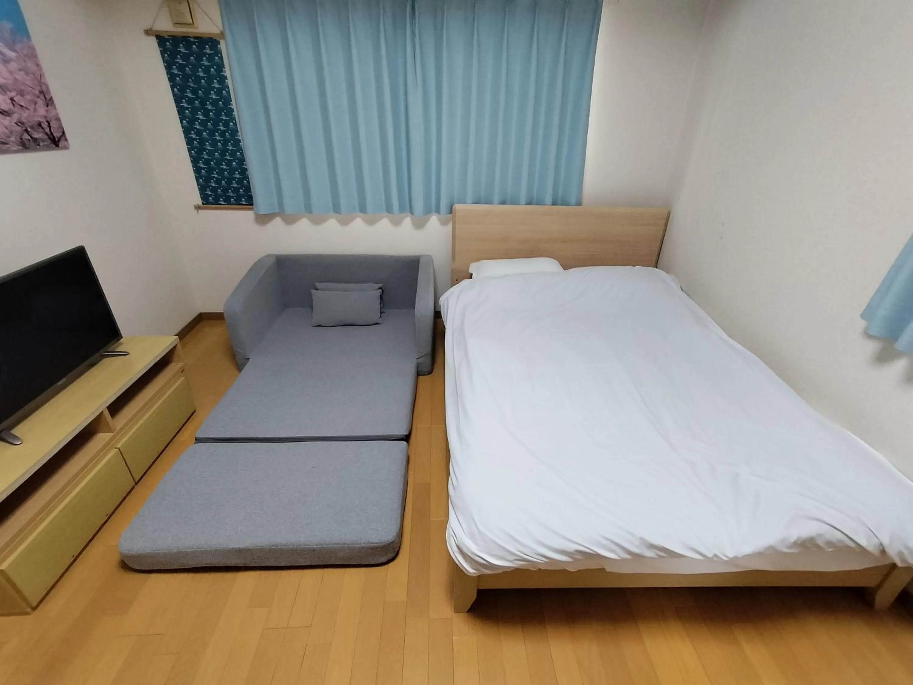 Bed in Minami-Aoyama-1st