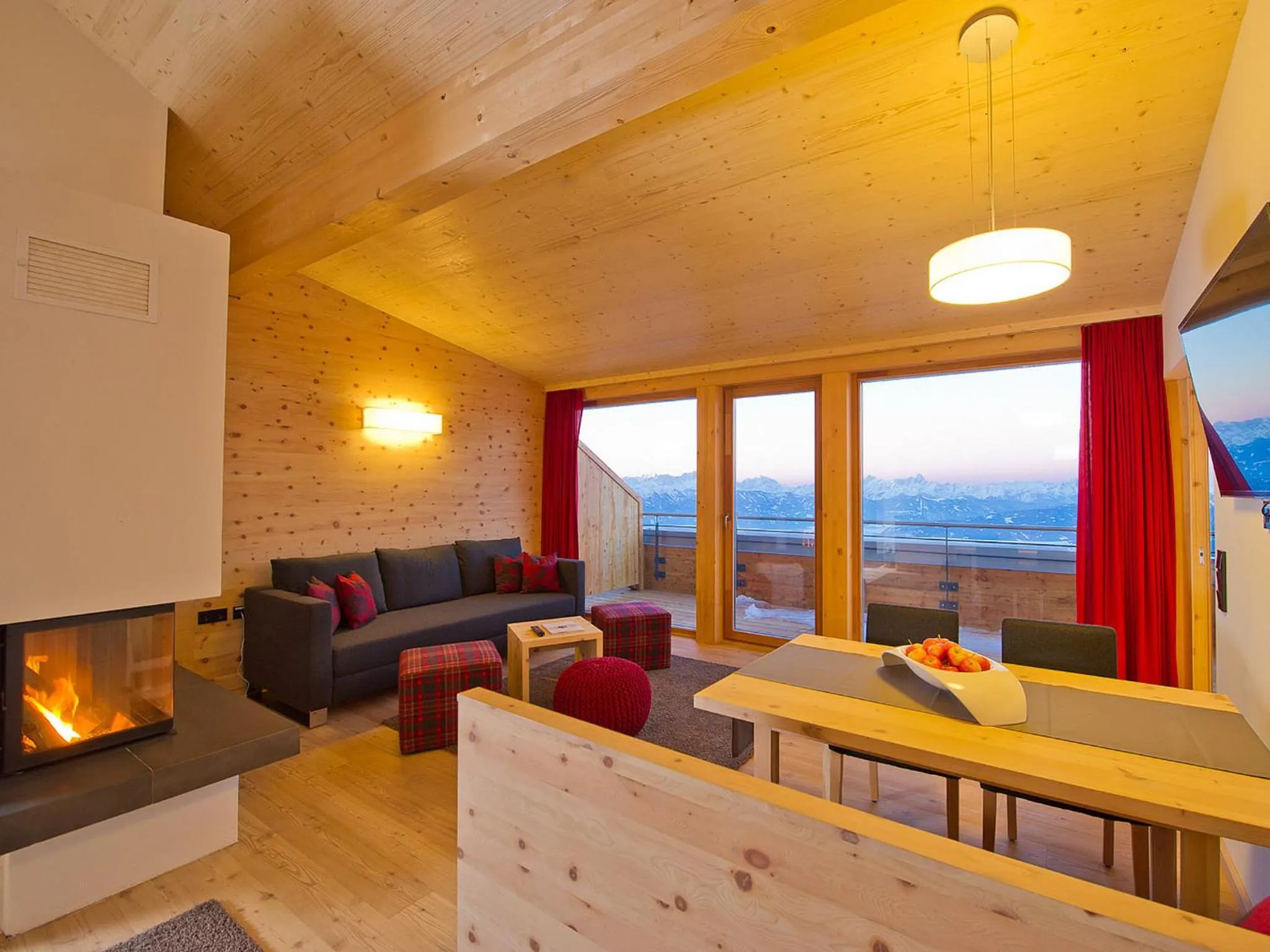 Living room in Alpinhotel Pacheiner