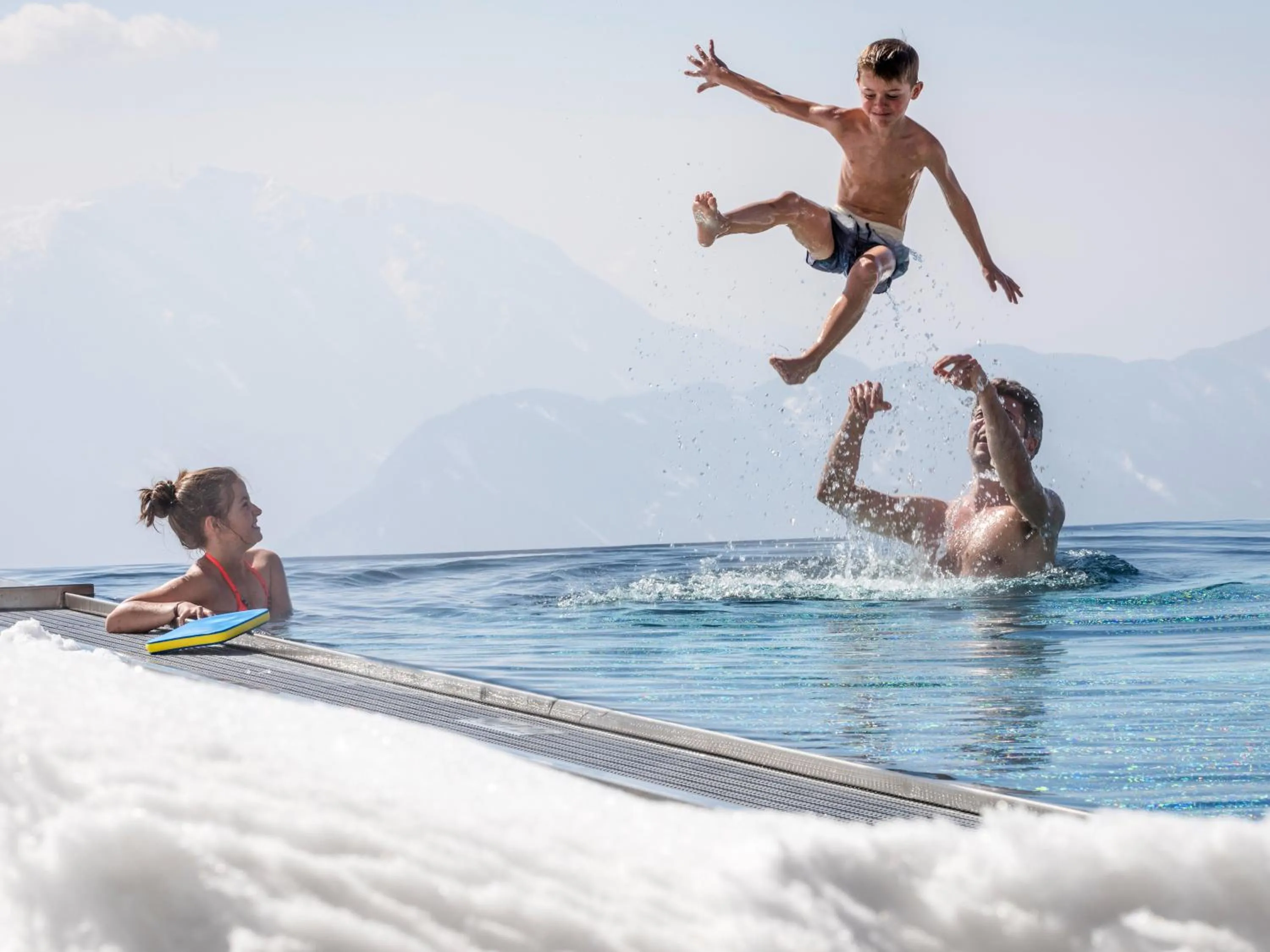 Swimming pool in Alpinhotel Pacheiner