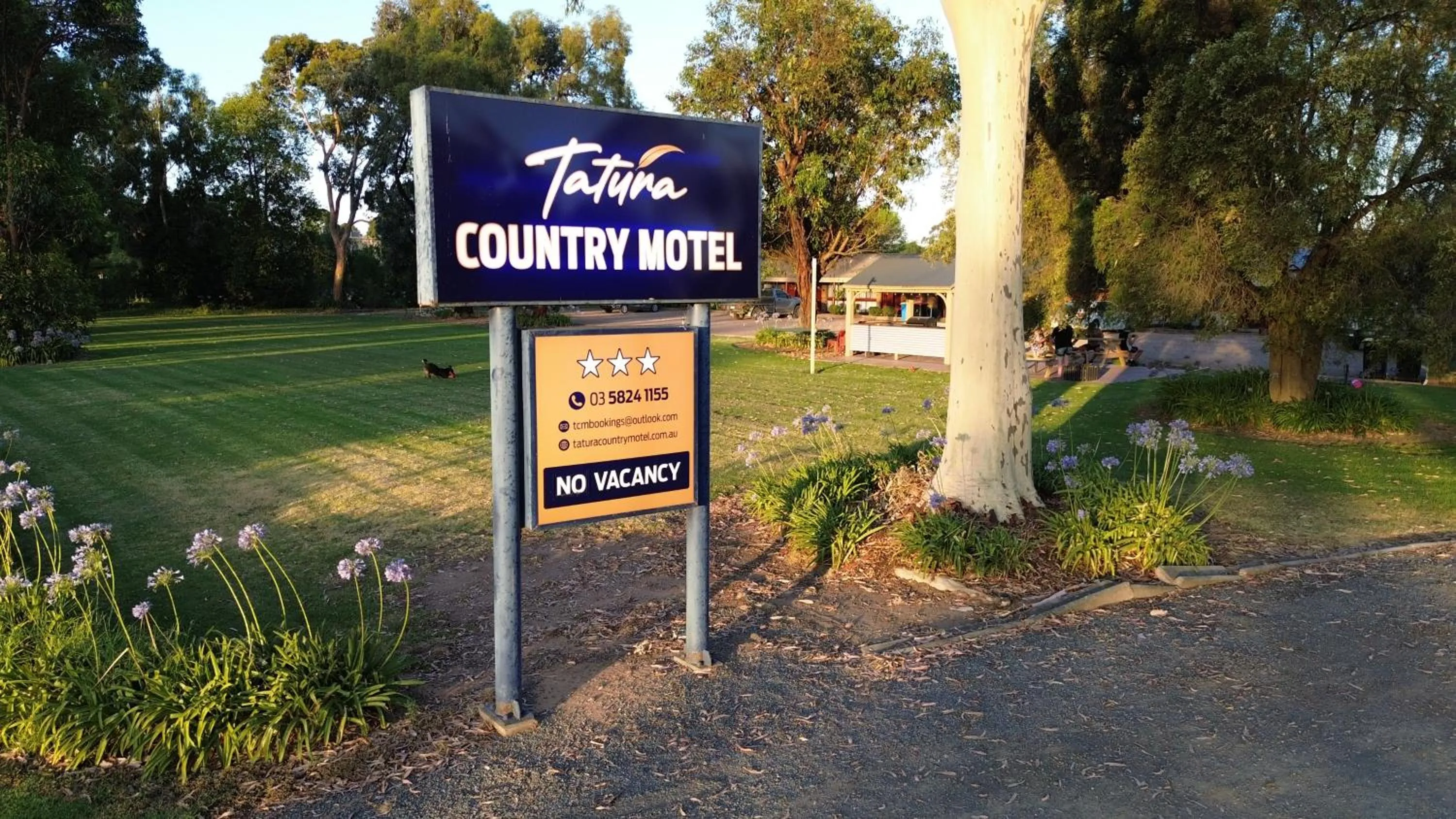 Tatura Country Motel