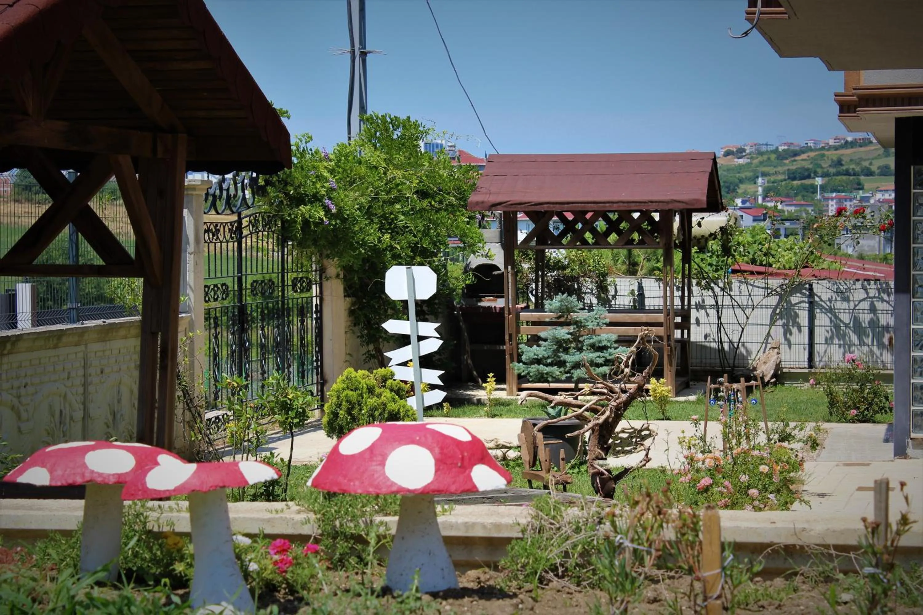 Garden view in KUZEY OTEL