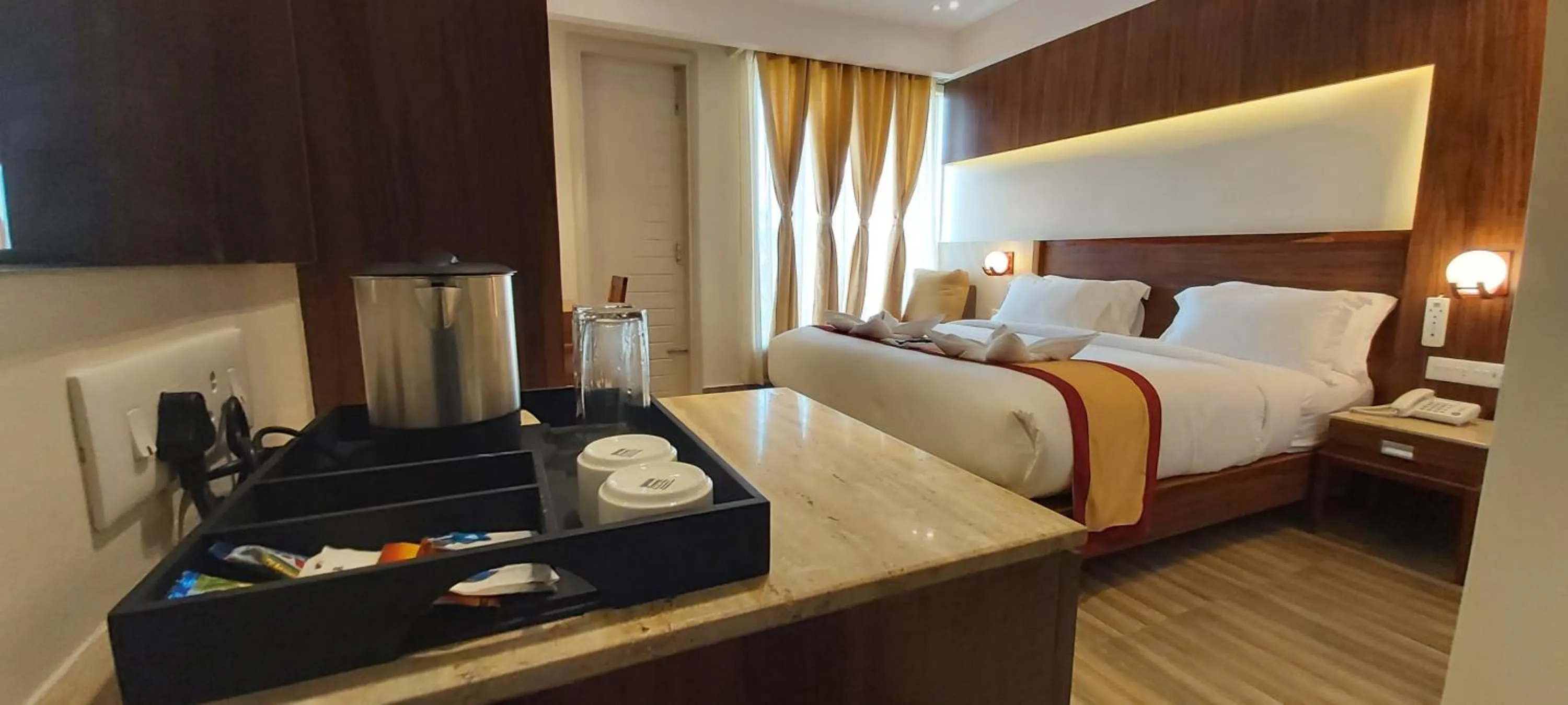 Coffee/tea facilities, Bed in Hotel Ami Grace