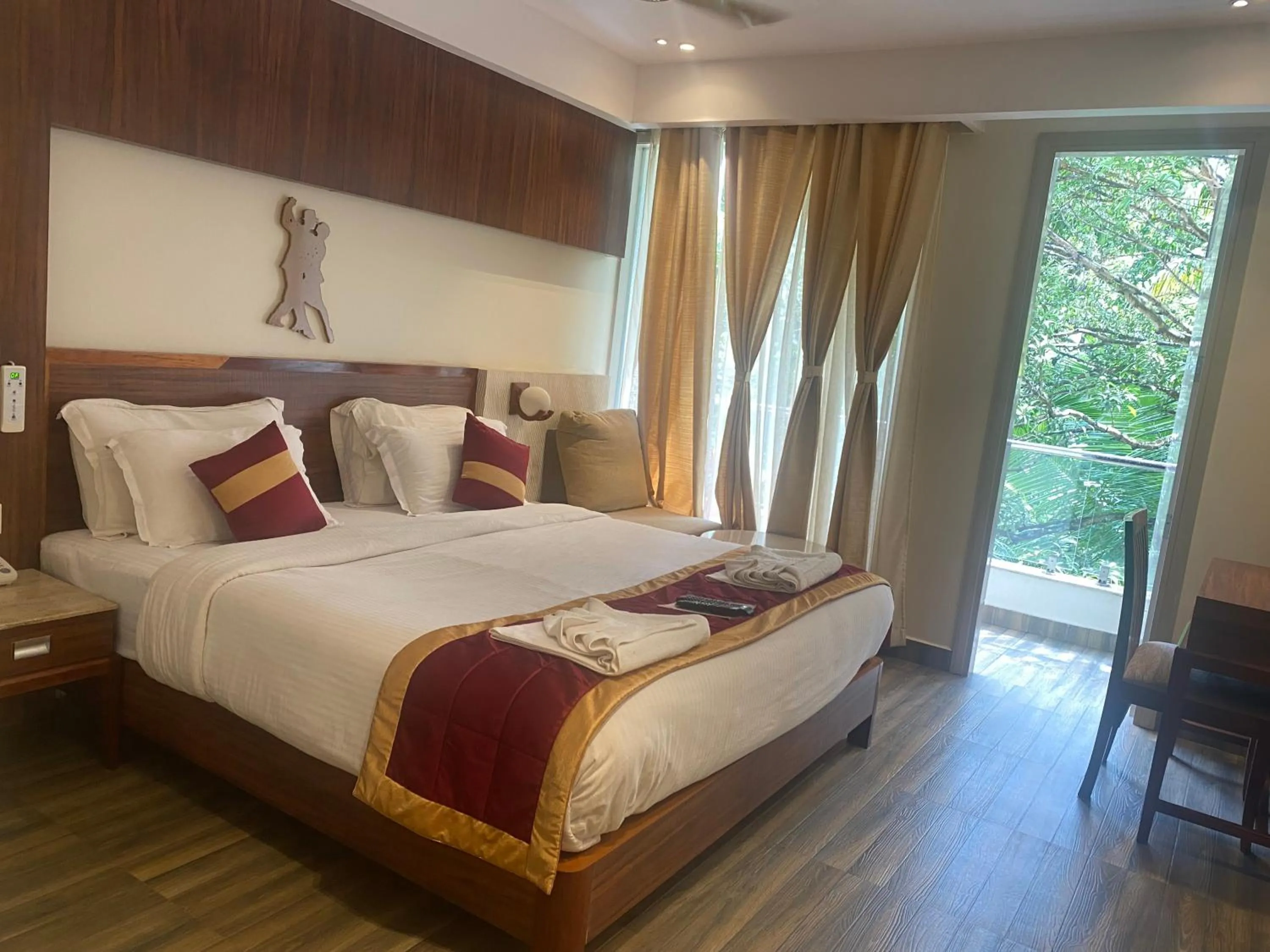 View (from property/room), Bed in Hotel Ami Grace