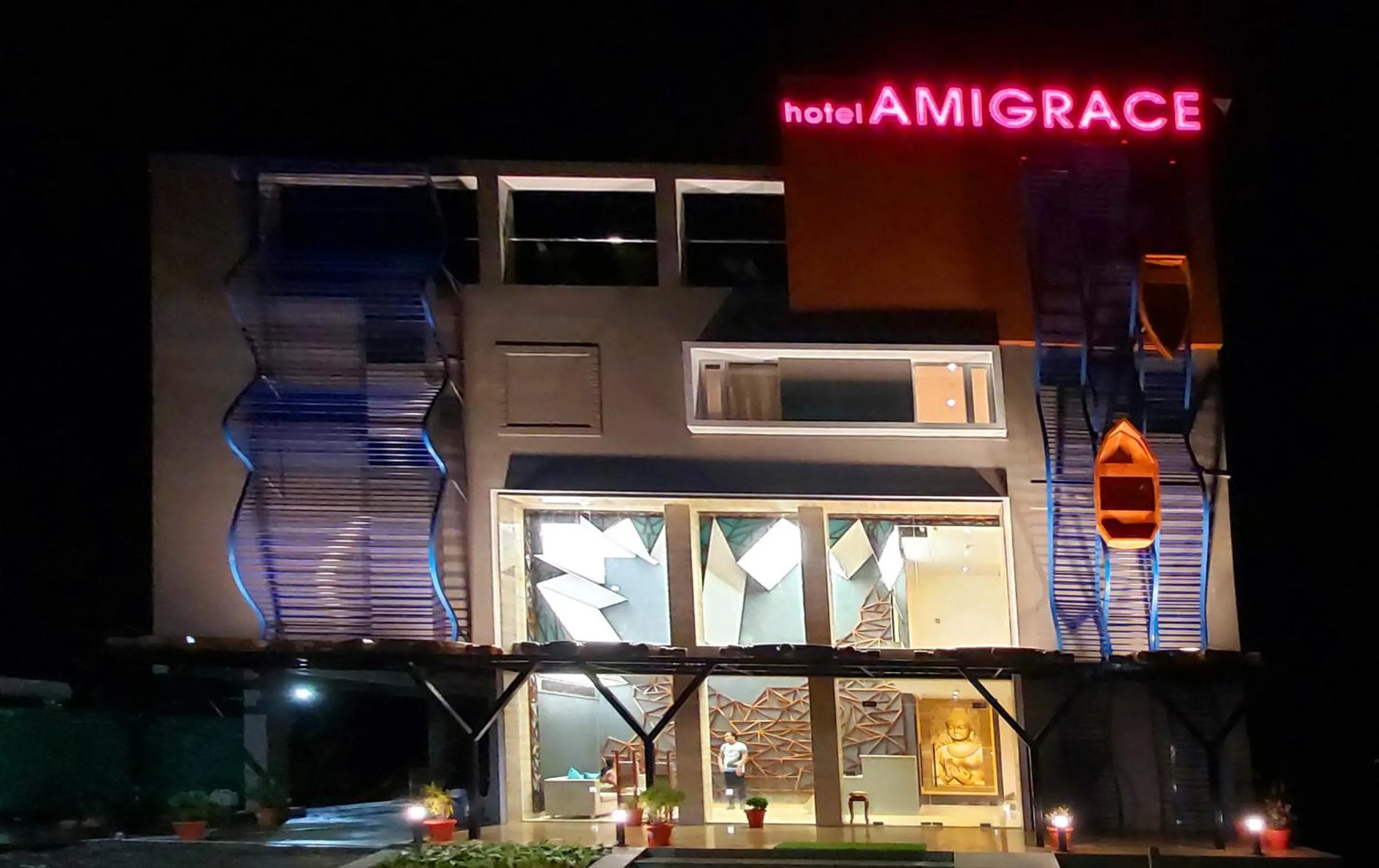 Facade/entrance in Hotel Ami Grace