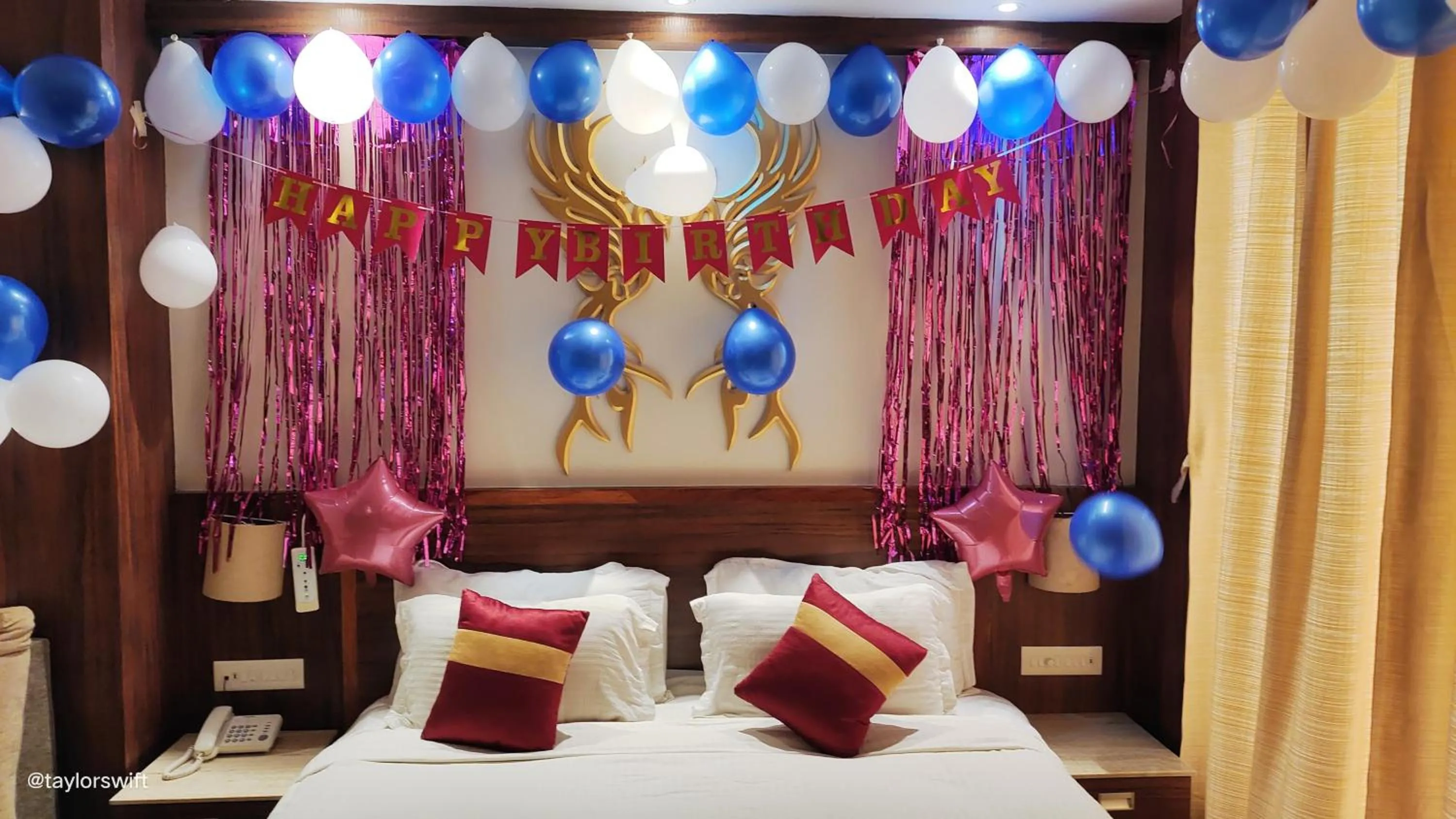 Bed in Hotel Ami Grace