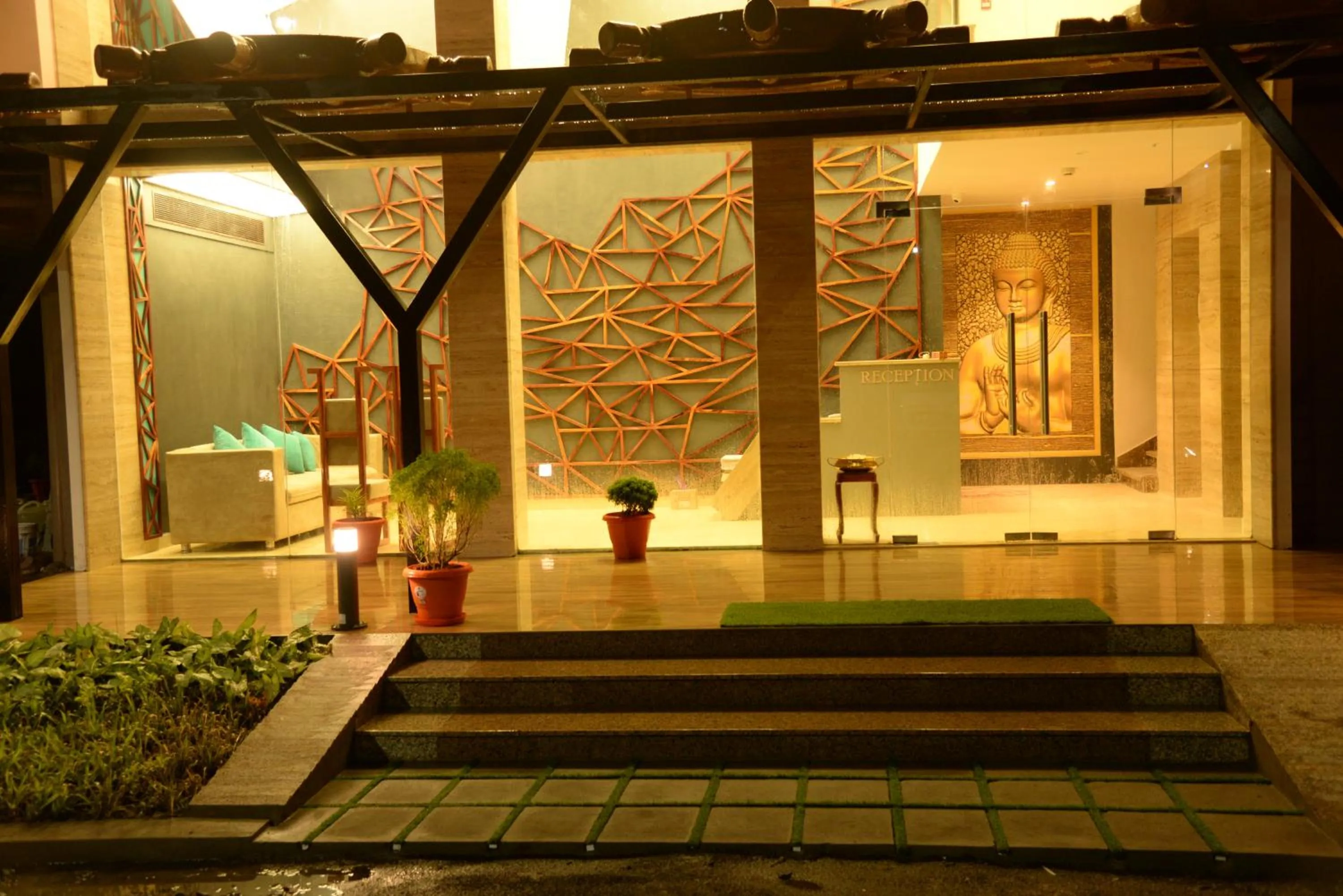 Facade/entrance in Hotel Ami Grace