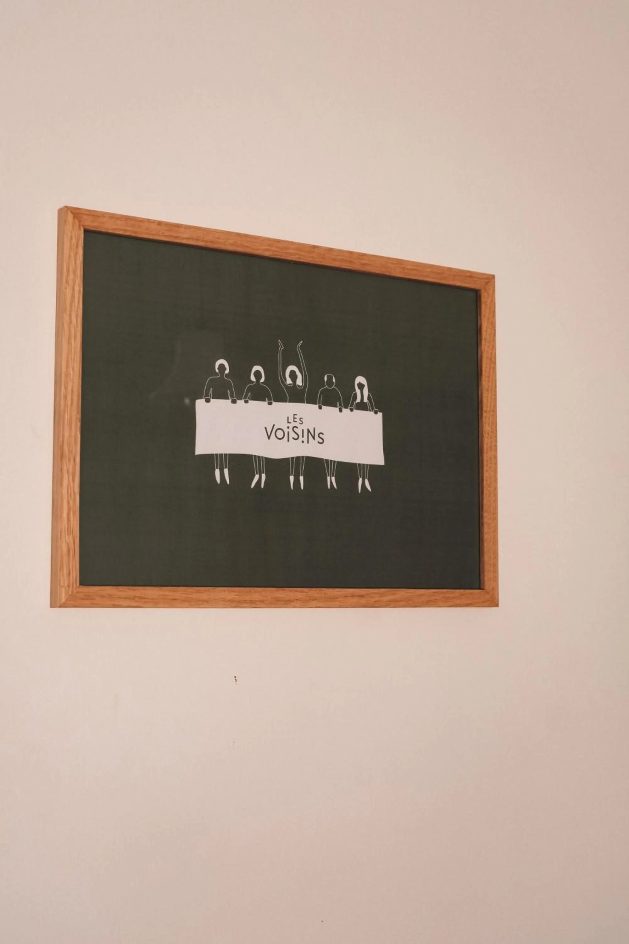 Property logo or sign in Hôtel Les Voisins Beaucemaine