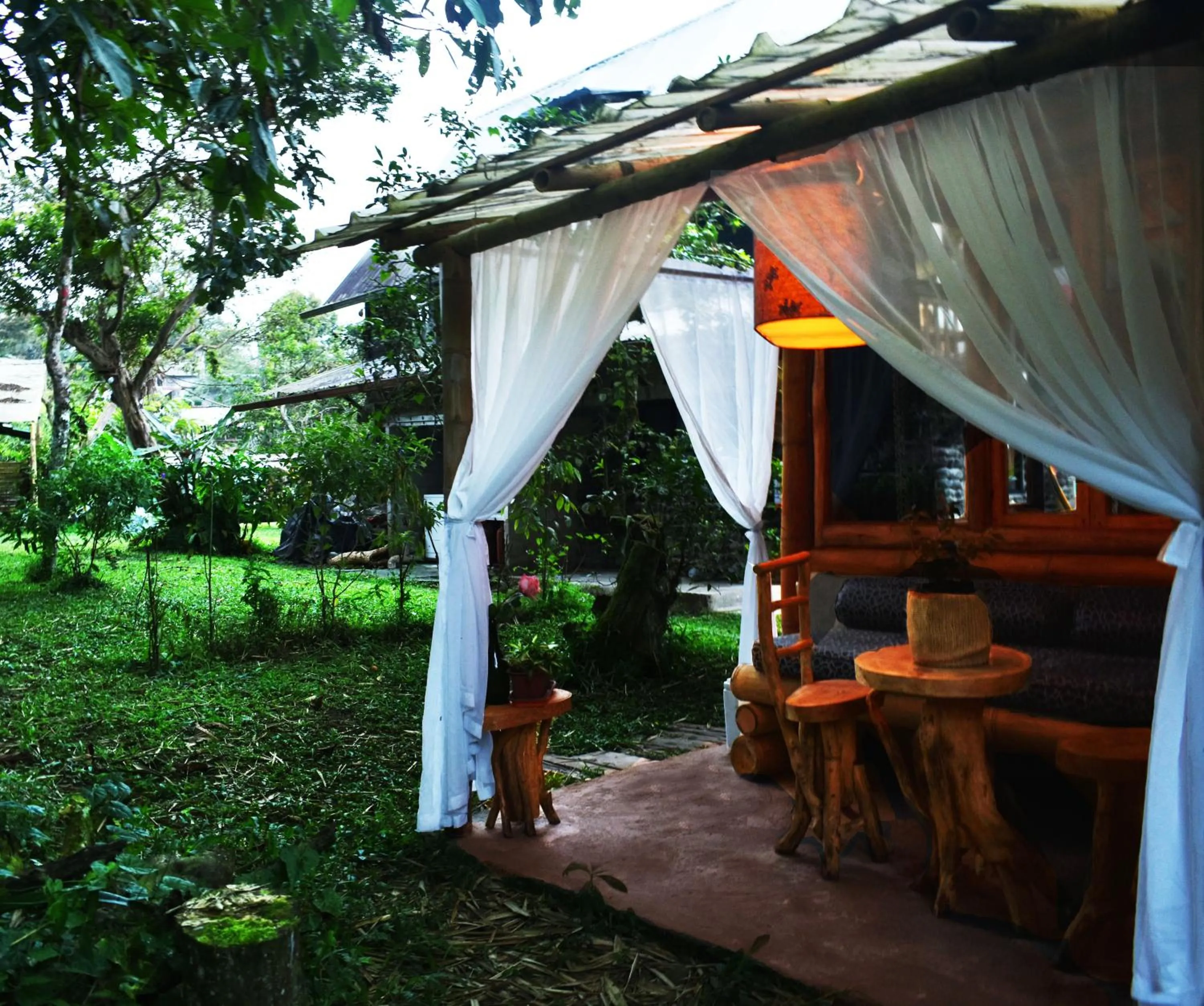 Property building in Casa de Piedra