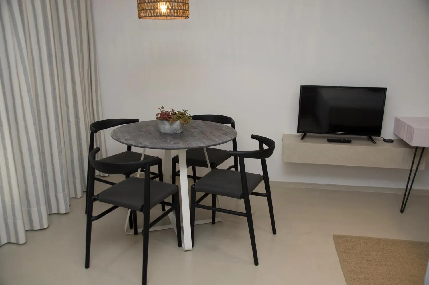 Dining area in Hylatio Tourist Village