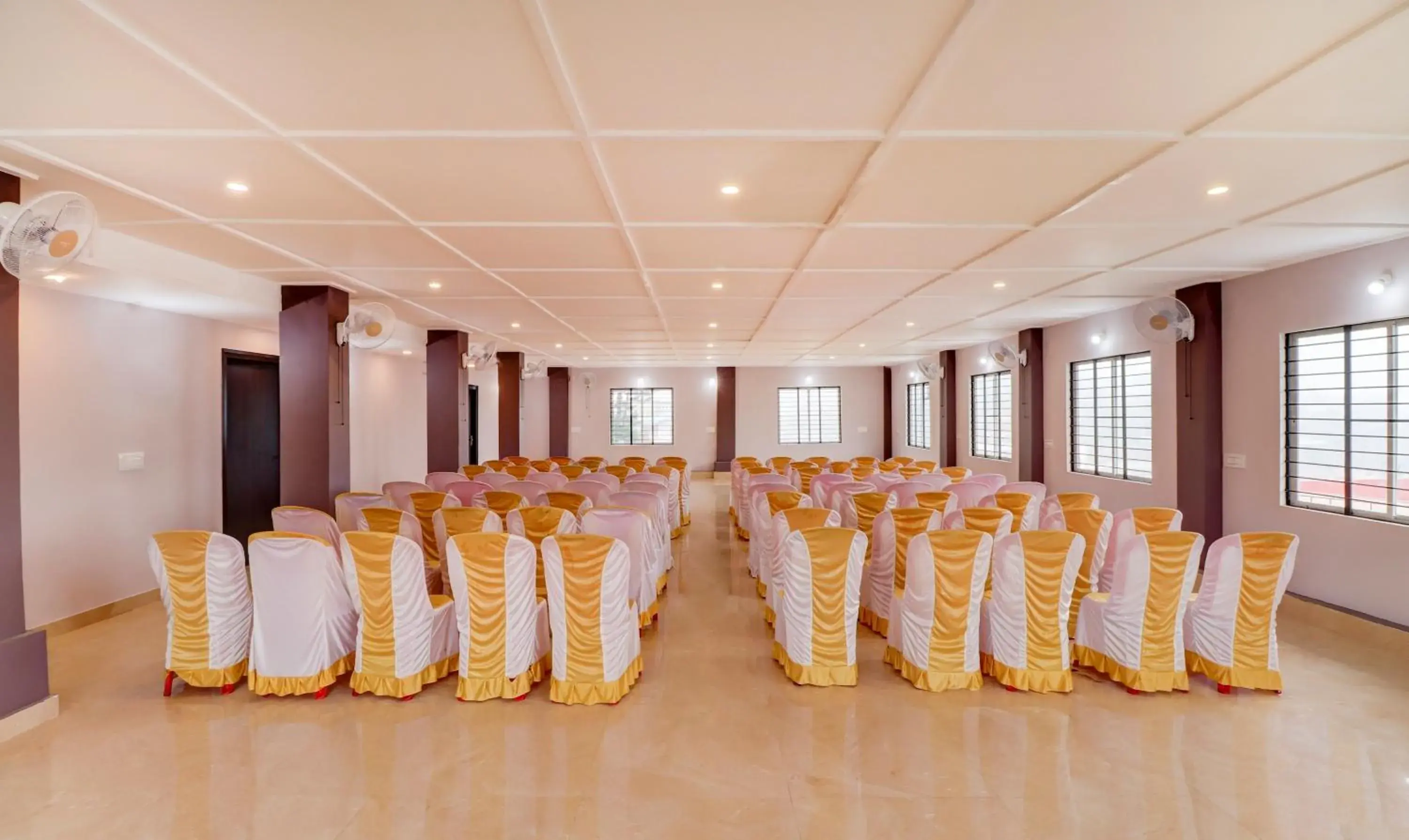 Treebo New Redfern, Madikeri Treebo New Redfern, Madikeri