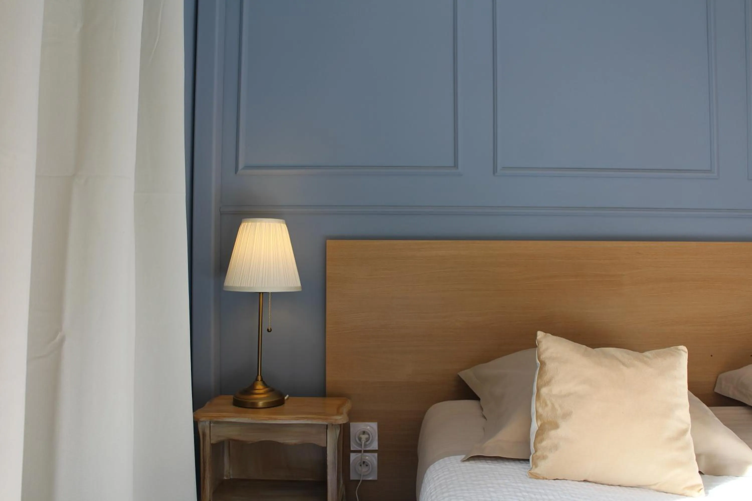 Bedroom, Bed in Logis Le Relais Imperial