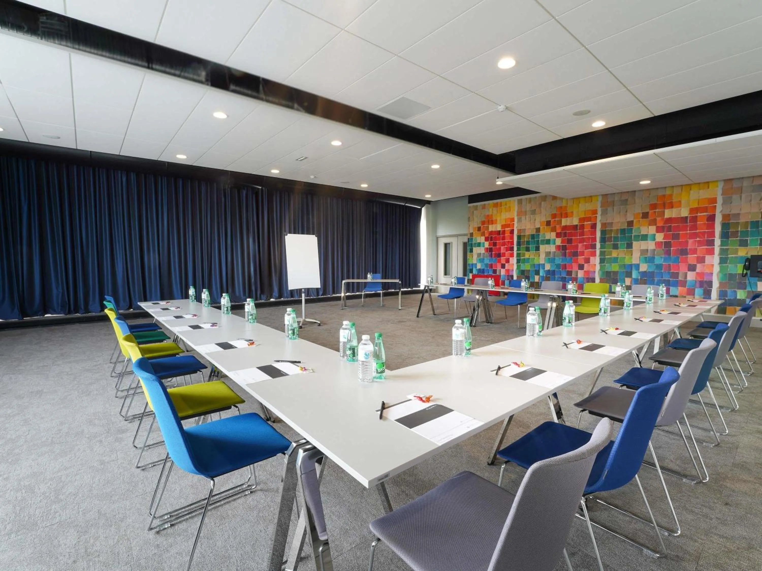 Meeting/conference room in Pullman Bordeaux Lac