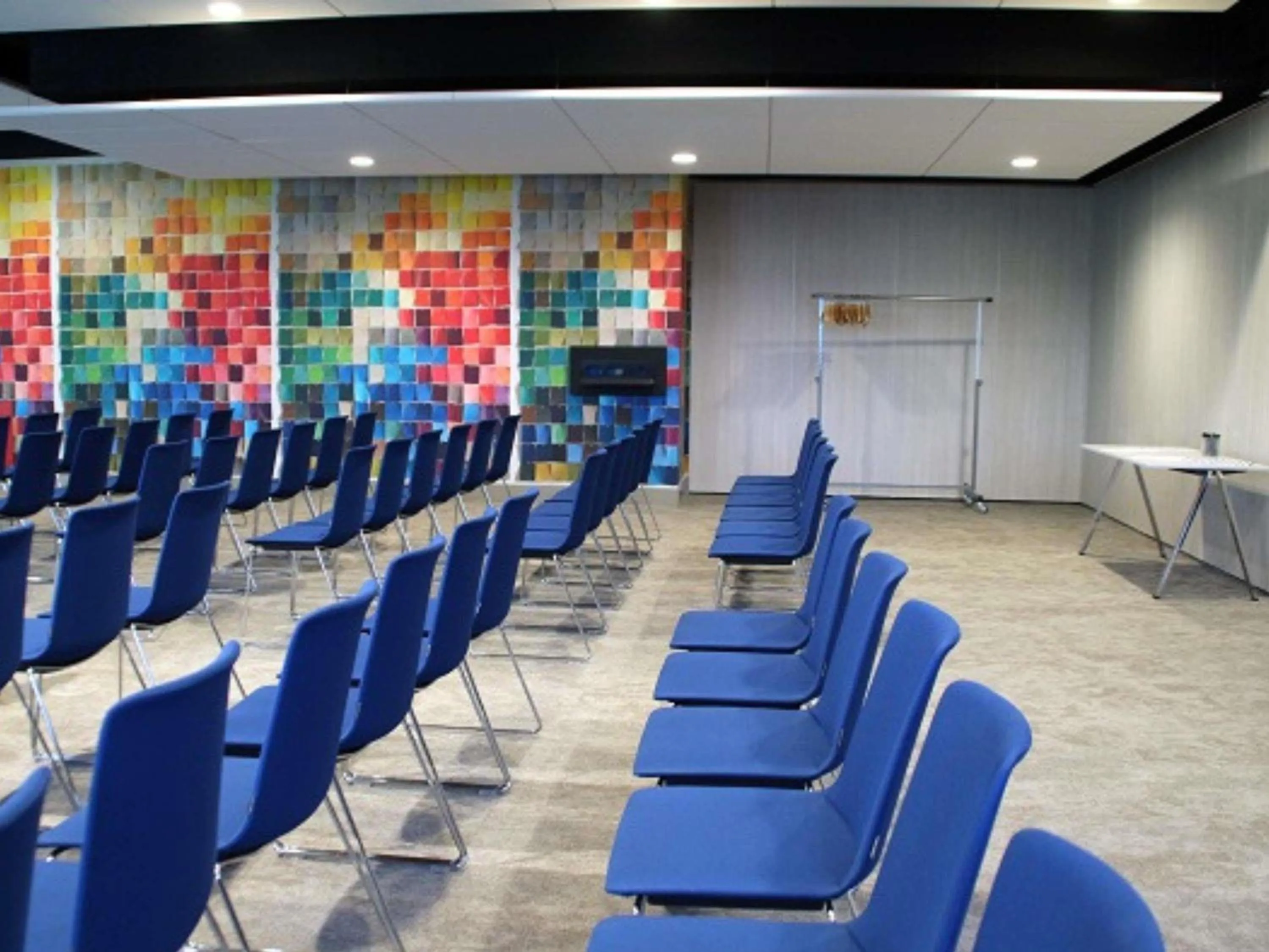 Meeting/conference room in Pullman Bordeaux Lac