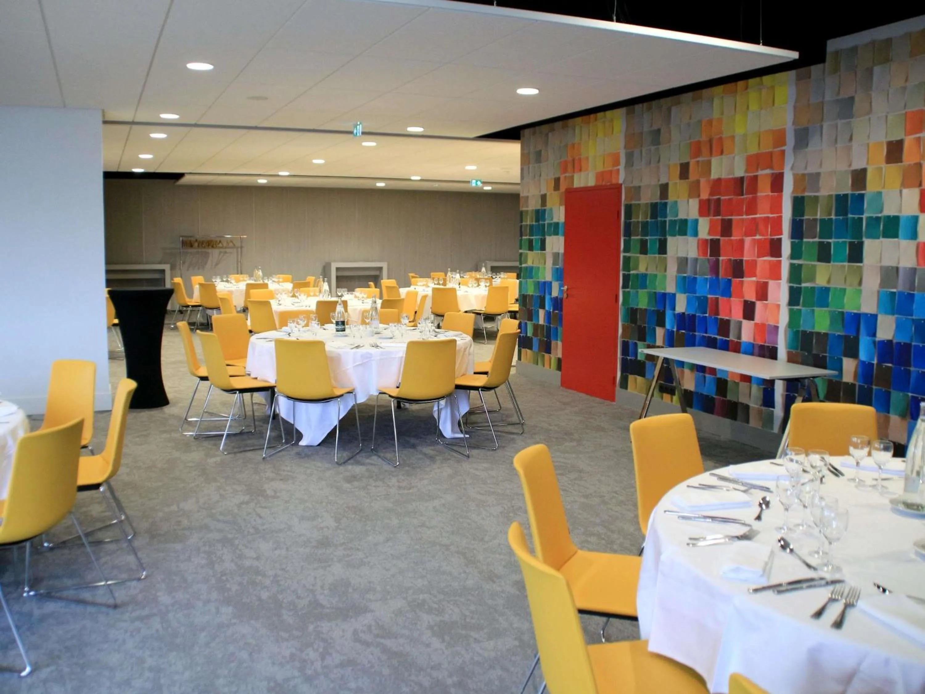 Meeting/conference room in Pullman Bordeaux Lac