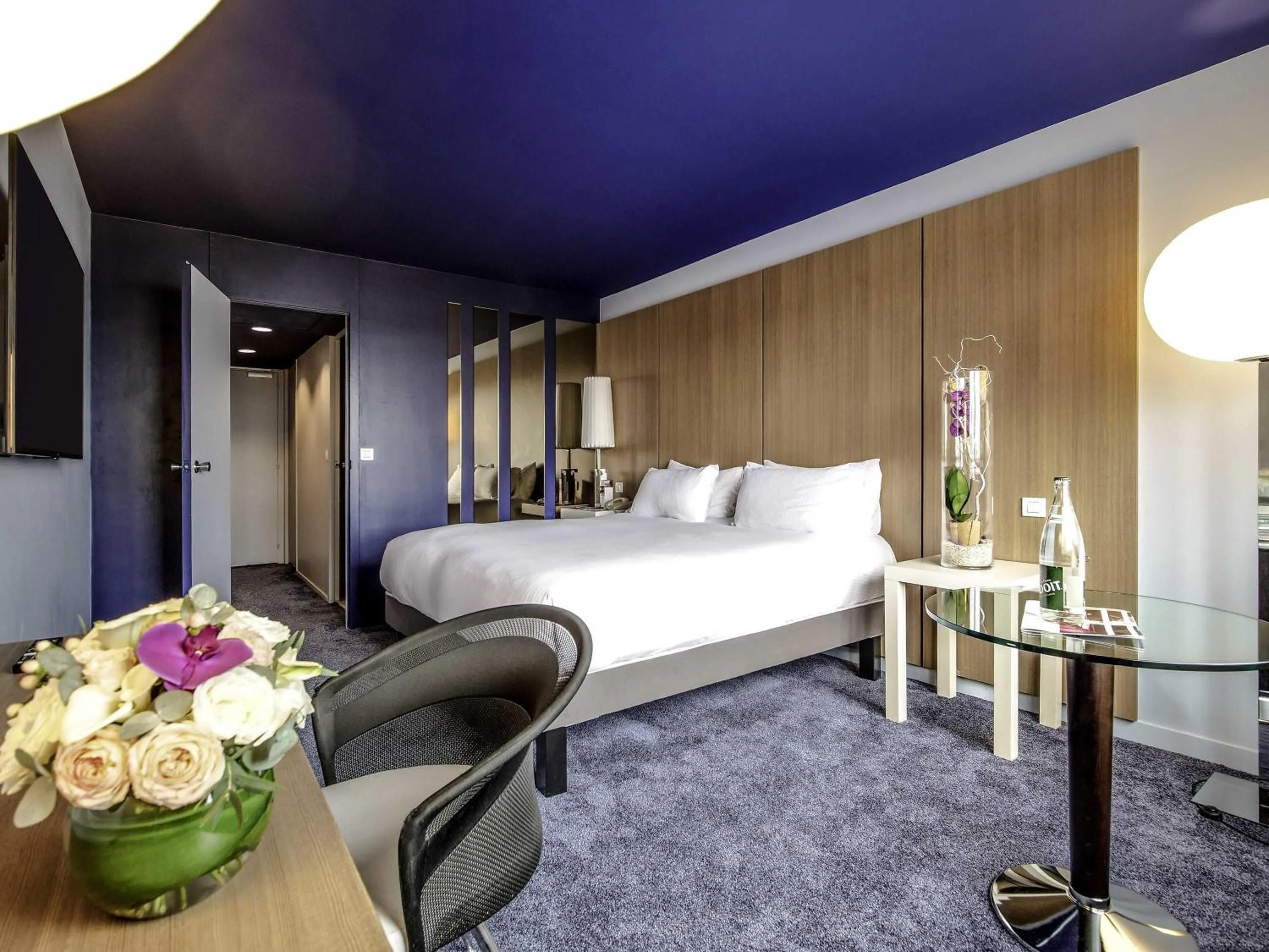 Bedroom, Bed in Pullman Bordeaux Lac