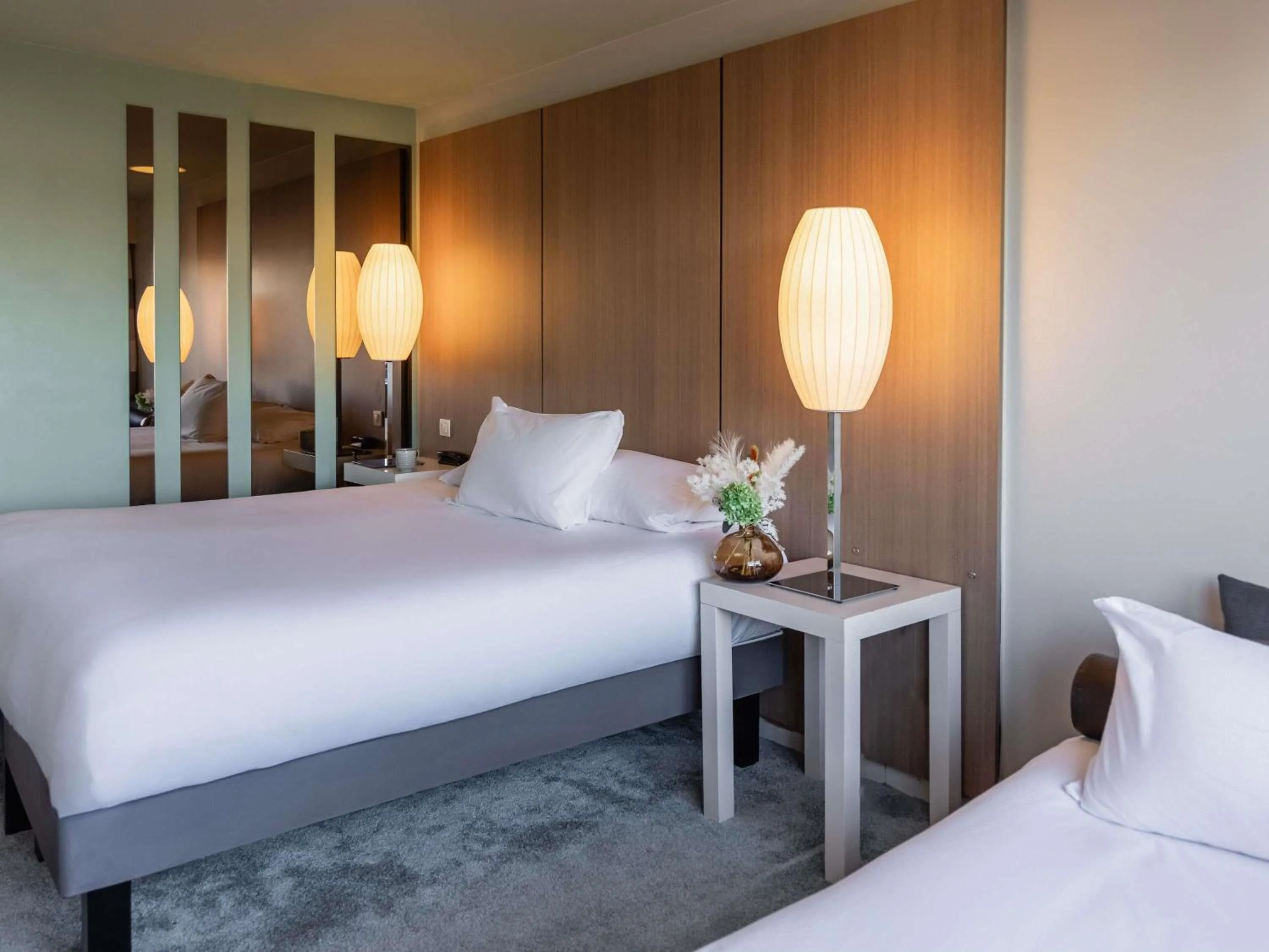 Bedroom, Bed in Pullman Bordeaux Lac