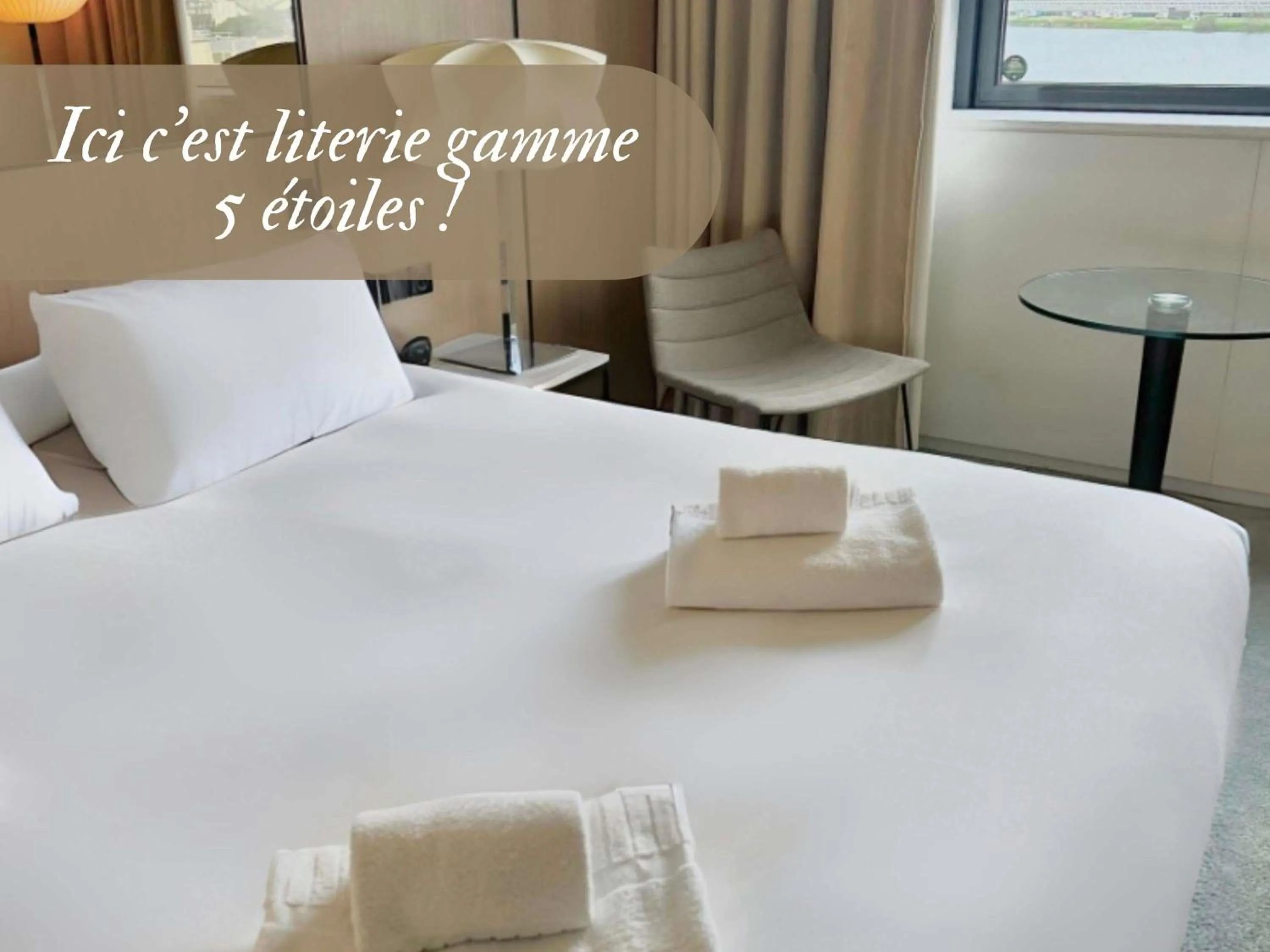 Bedroom, Bed in Pullman Bordeaux Lac