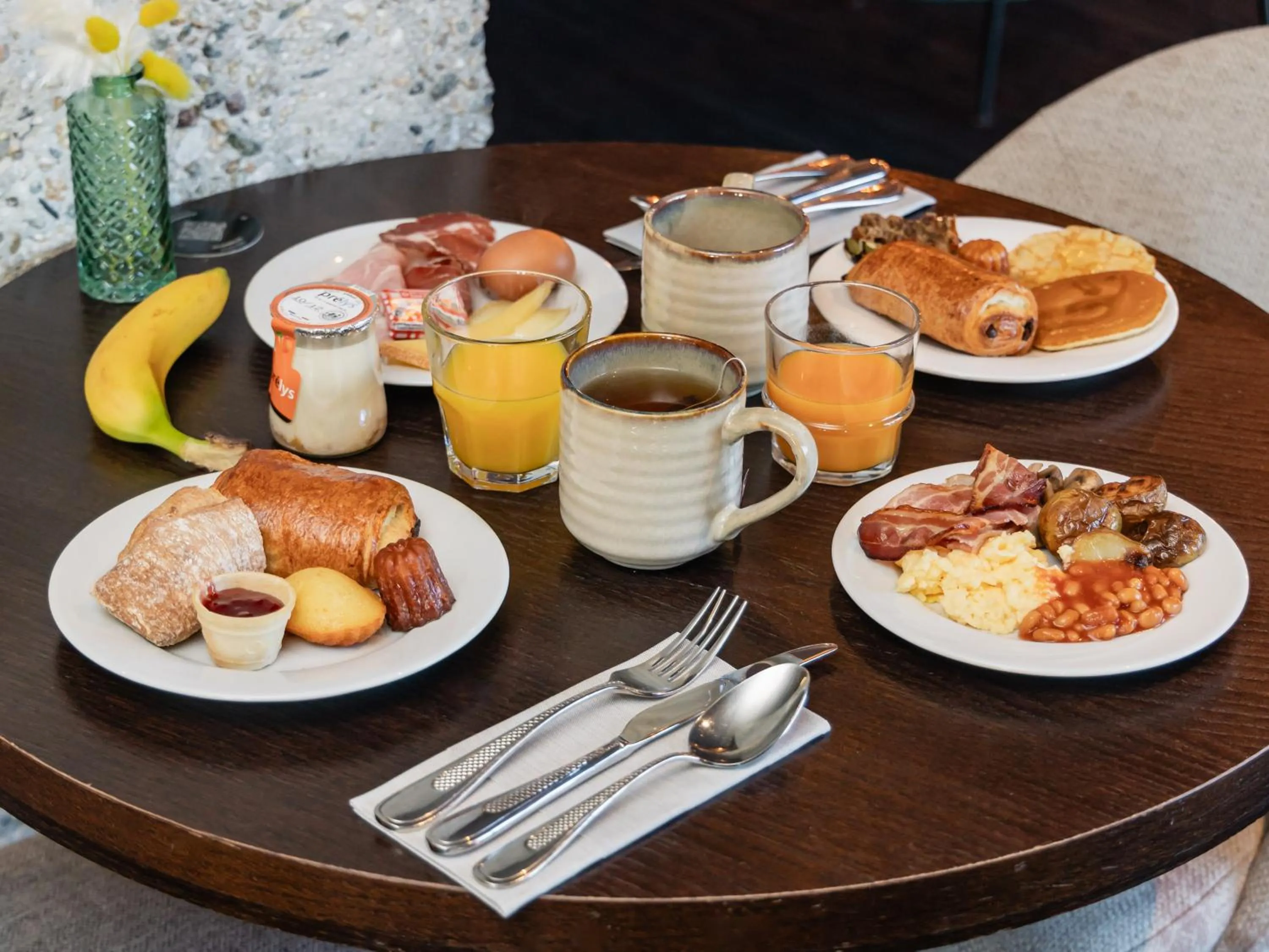 Breakfast in Pullman Bordeaux Lac