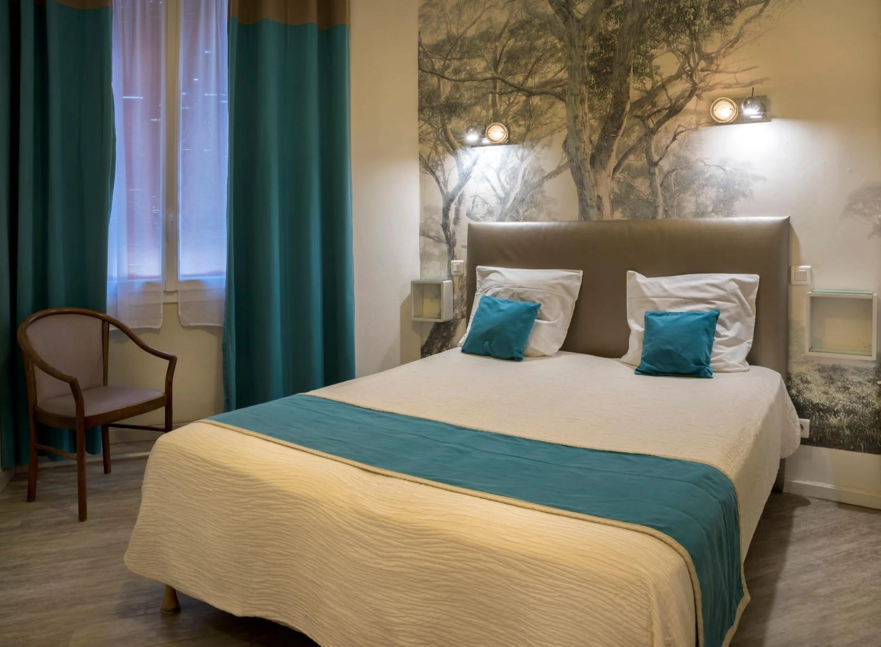 Bedroom, Bed in Hotel Toppin