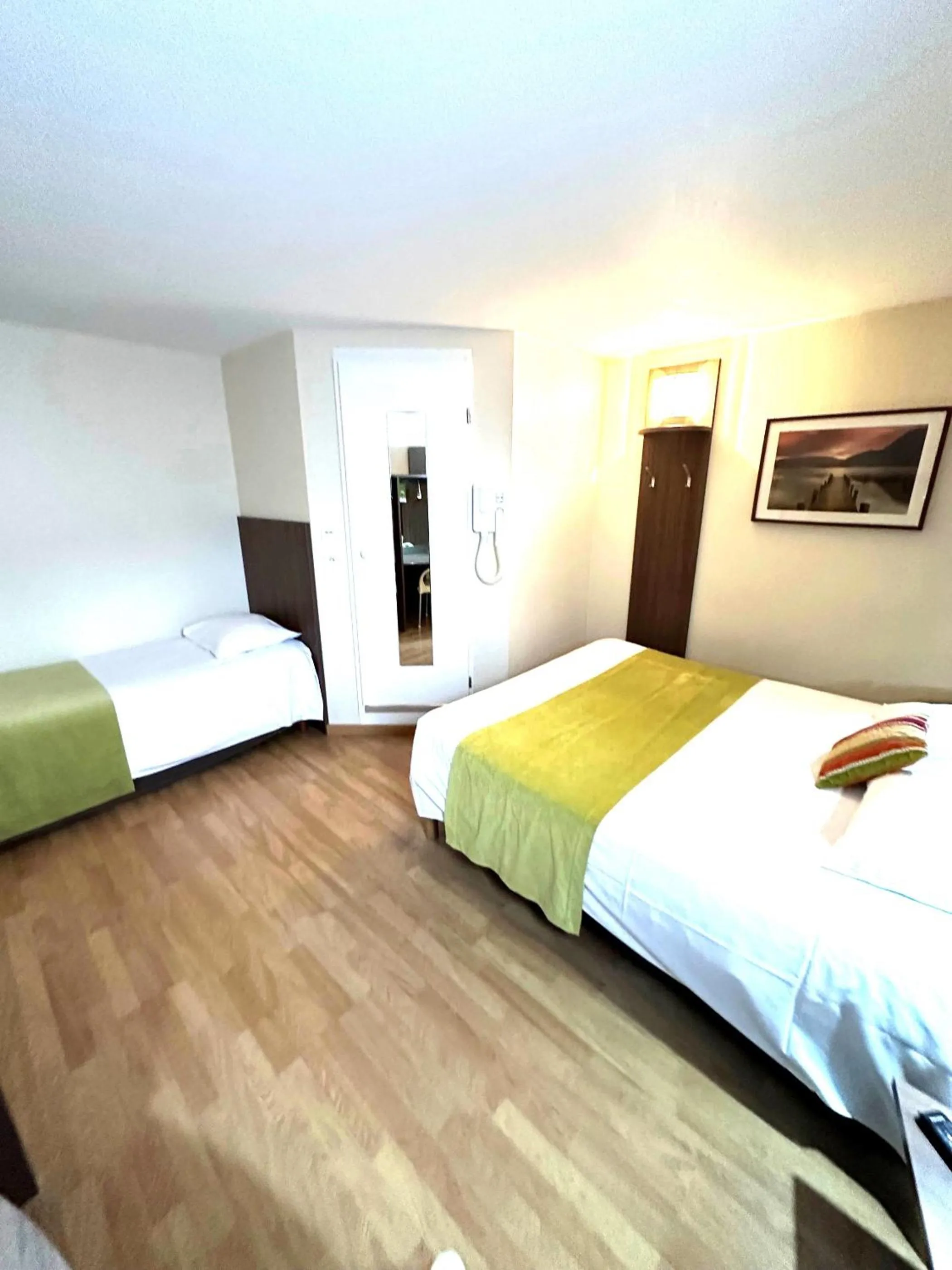 Photo of the whole room, Bed in Fasthotel Toulouse Blagnac Aéroport