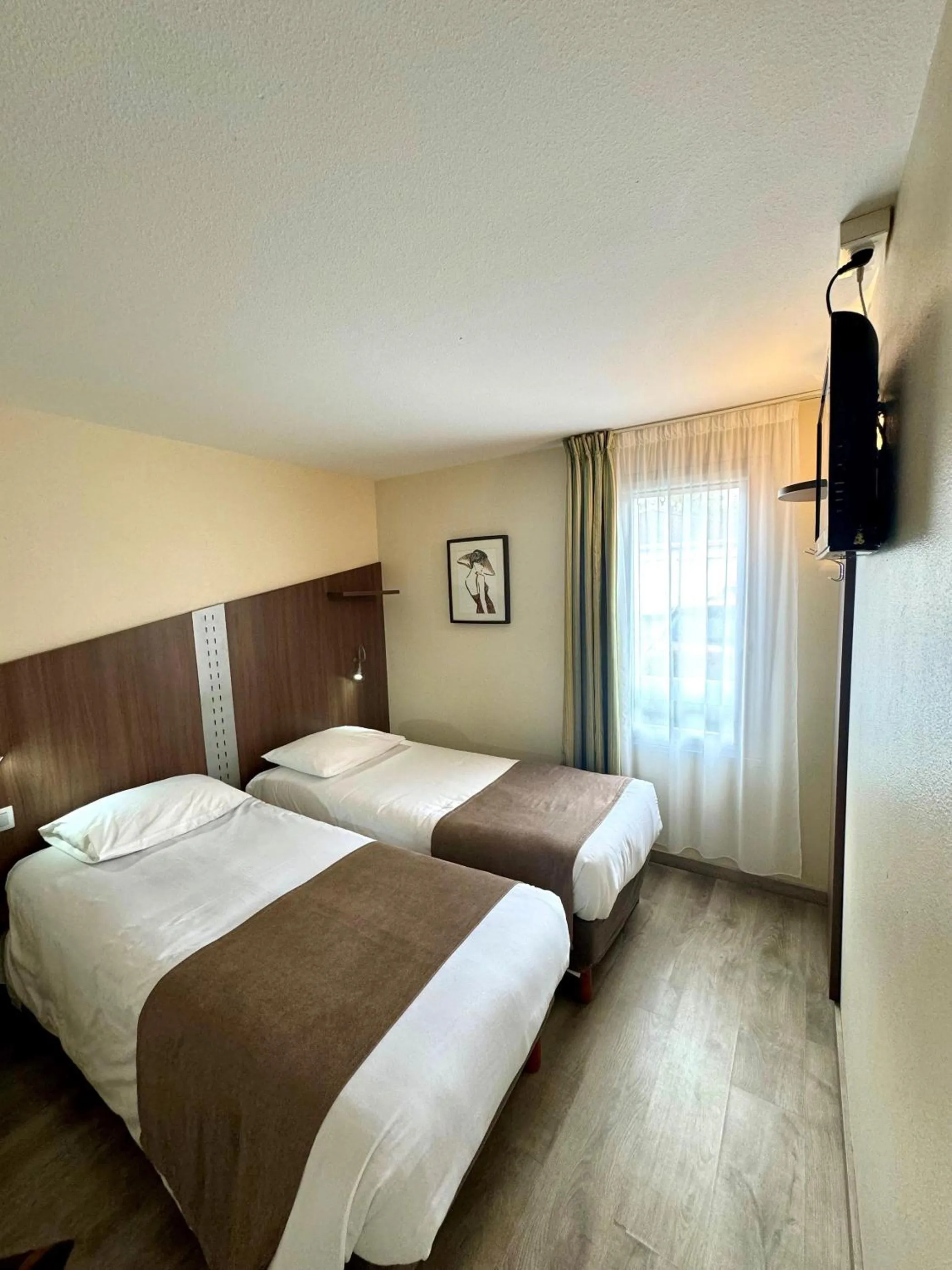 Bed in Fasthotel Toulouse Blagnac Aéroport