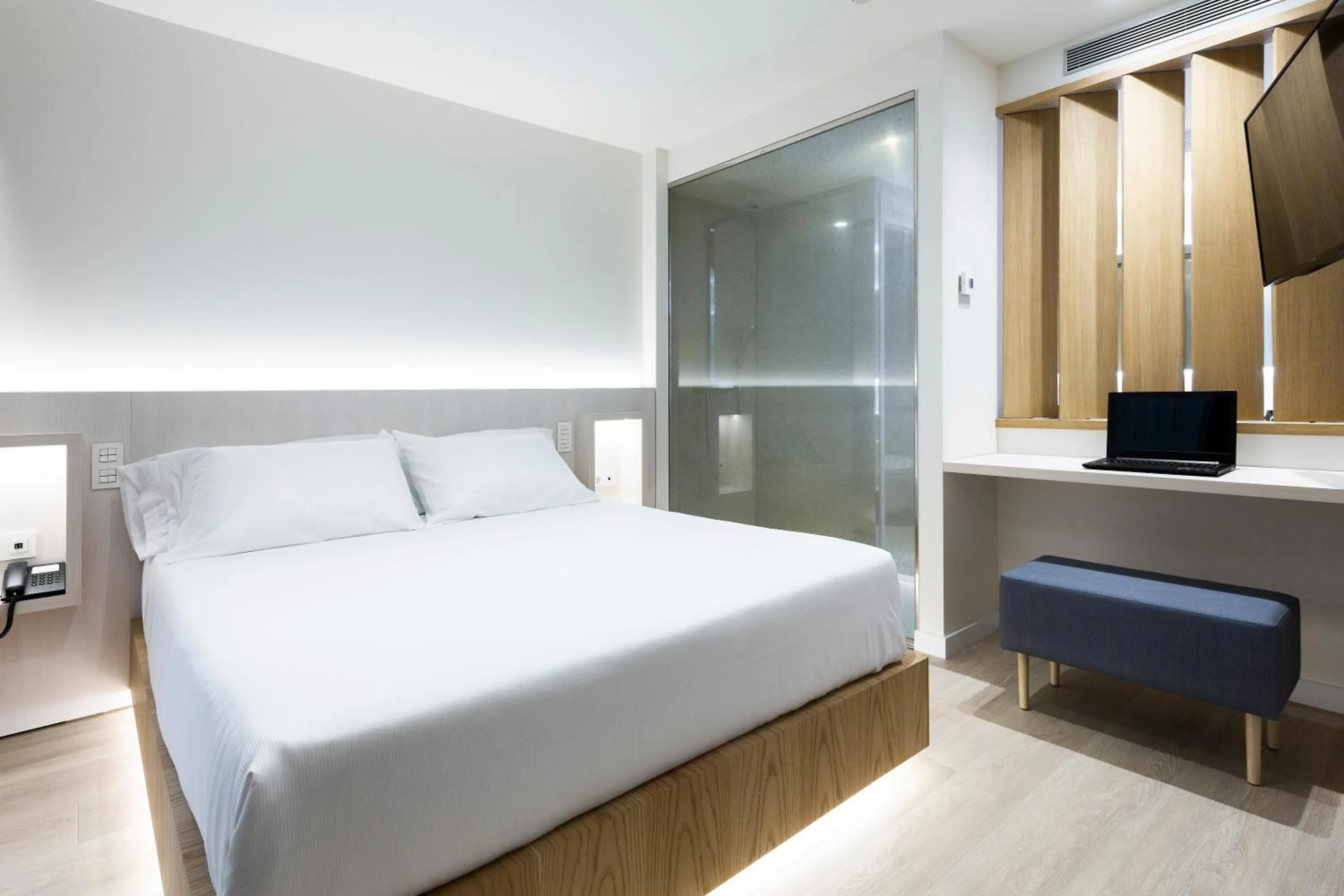 Bed in Hotel Indalo Park