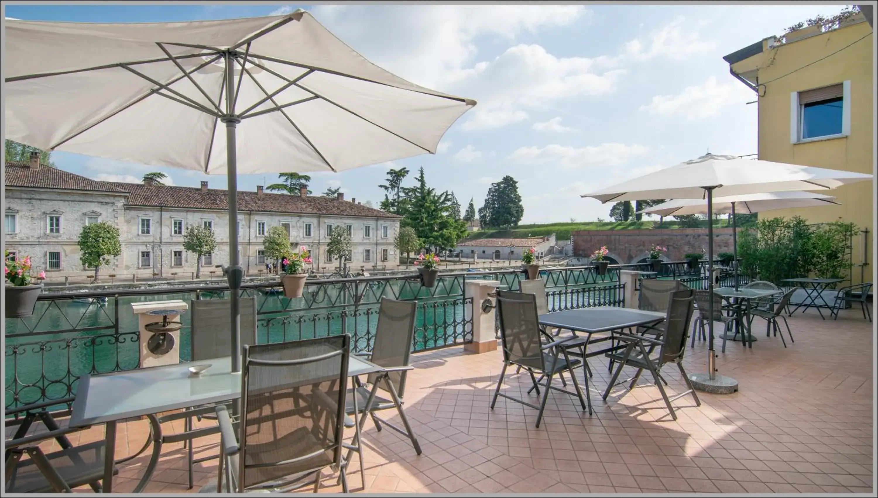 Fiori sull'Acqua Apartments Fiori sull'Acqua Apartments