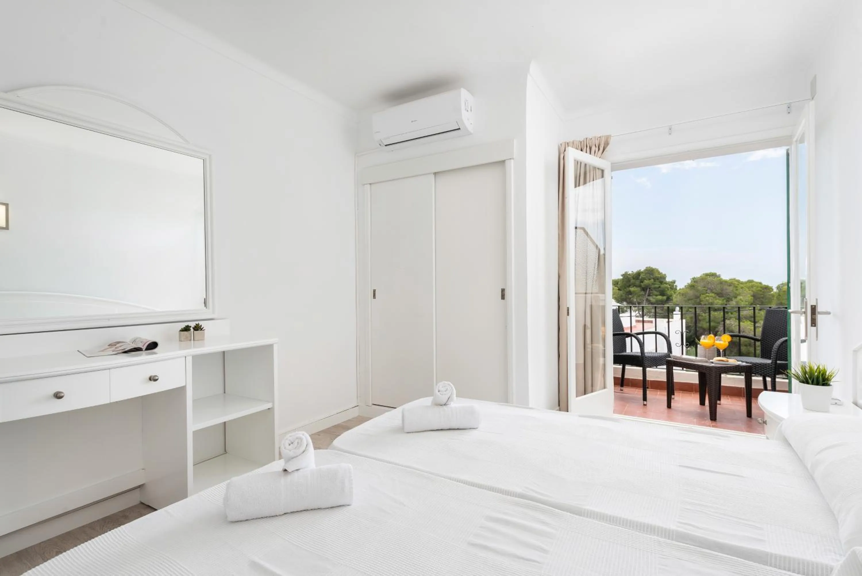 Bedroom, Bed in Hostal Talamanca