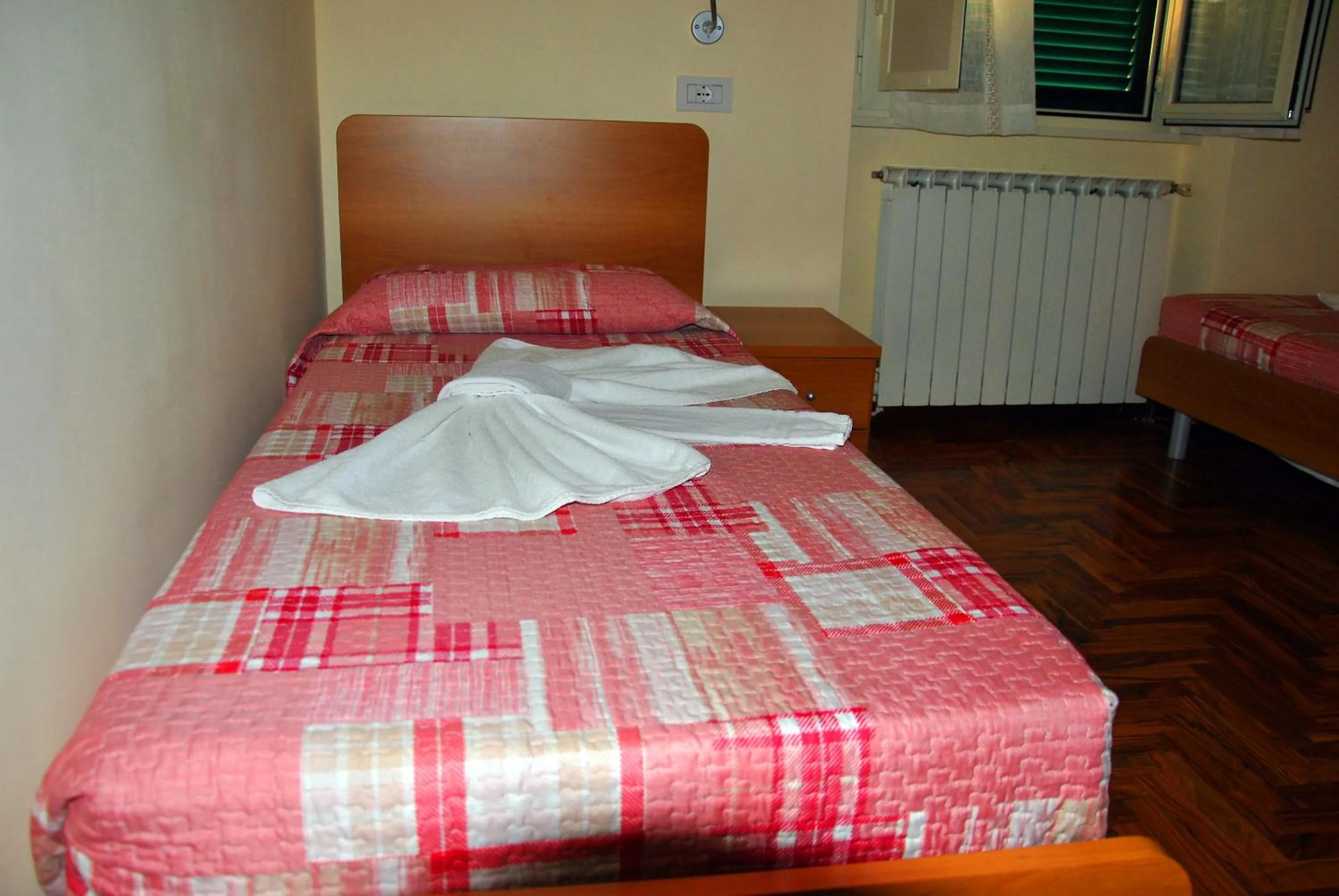 Bedroom, Bed in Casa per Ferie Beato Rosaz