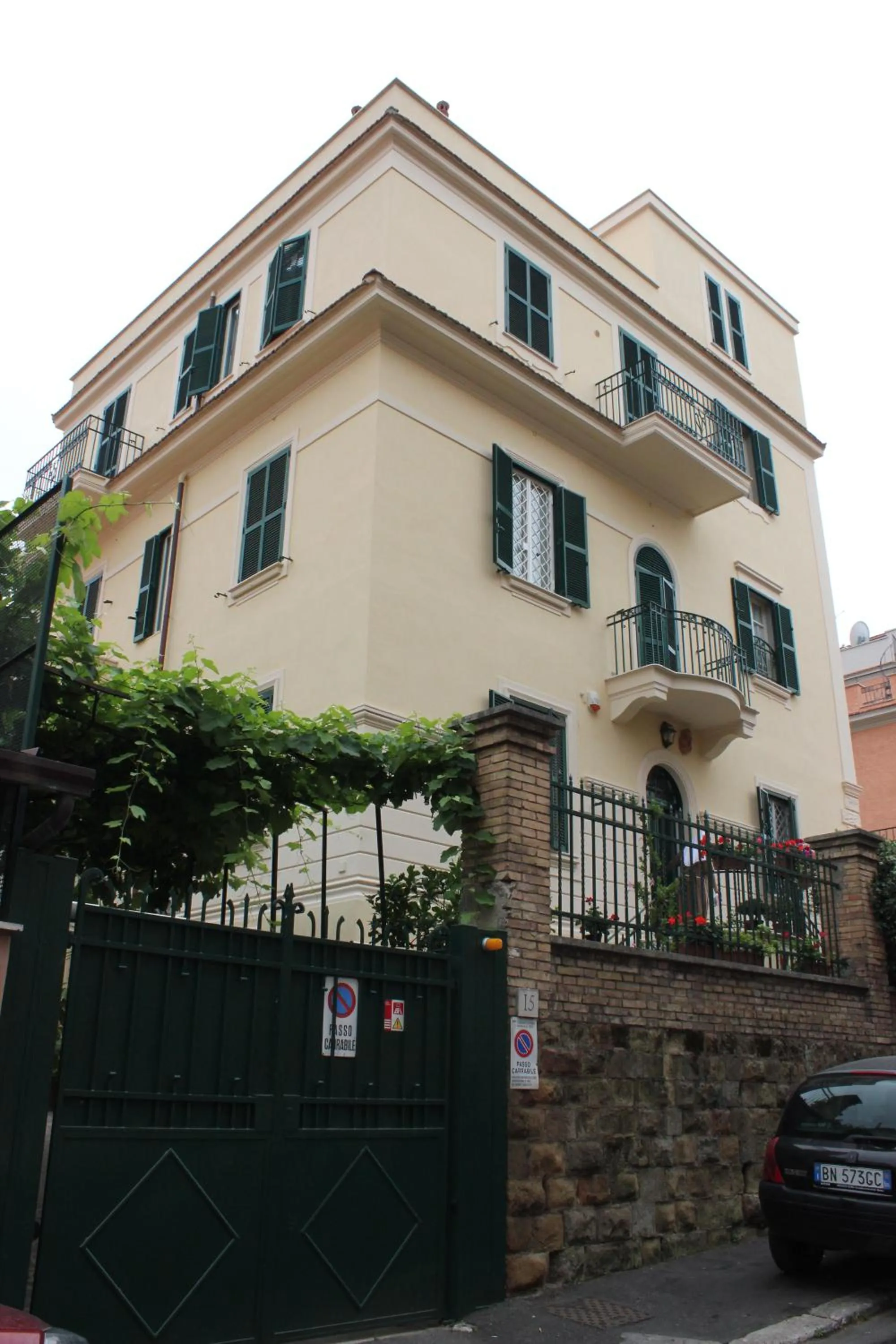 Facade/entrance in Casa per Ferie Beato Rosaz