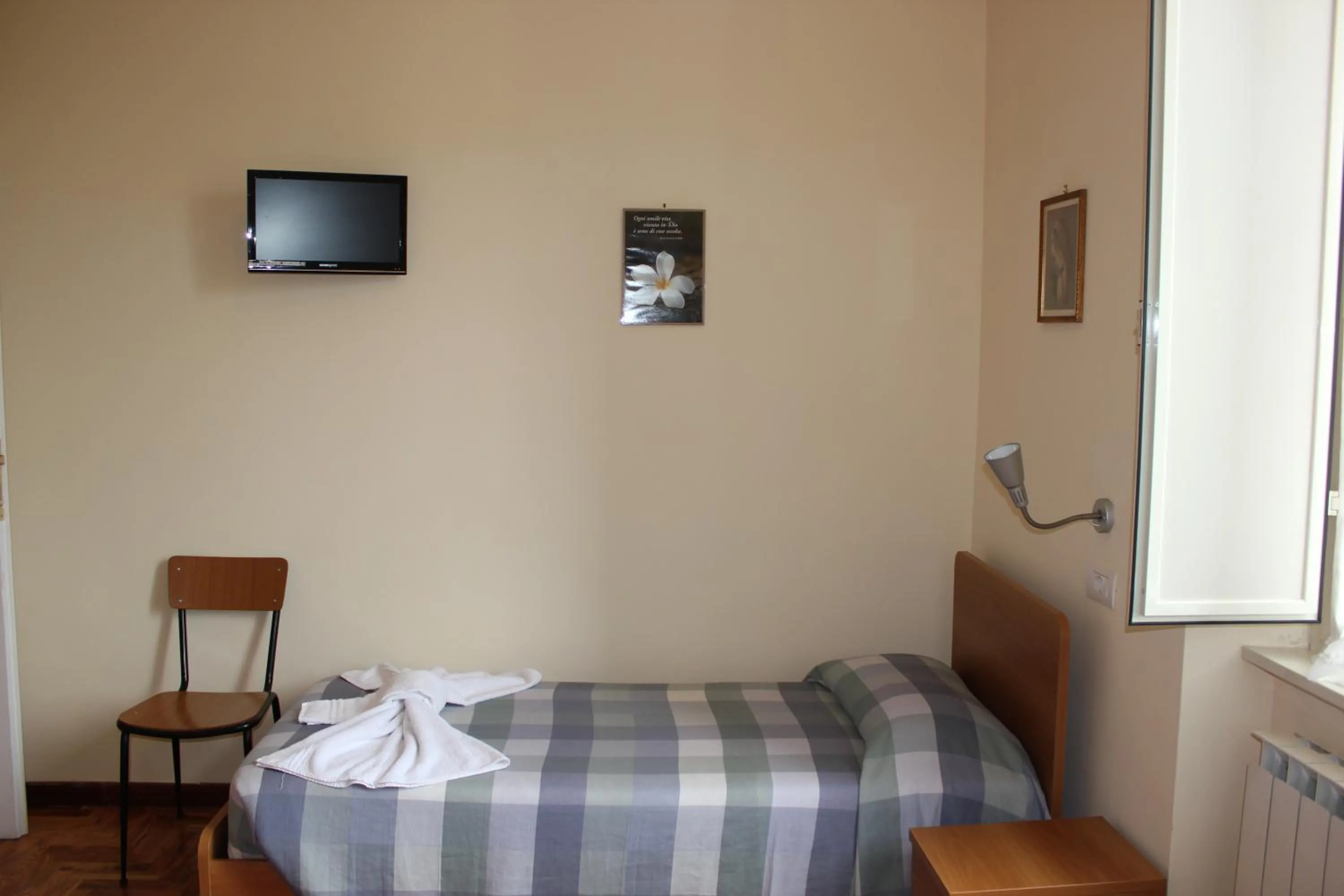 Bedroom, Bed in Casa per Ferie Beato Rosaz