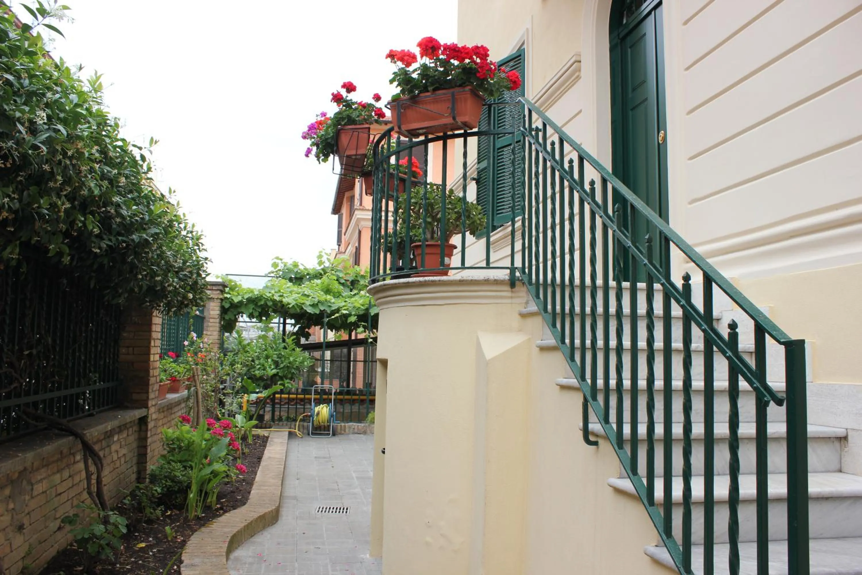 Facade/entrance in Casa per Ferie Beato Rosaz