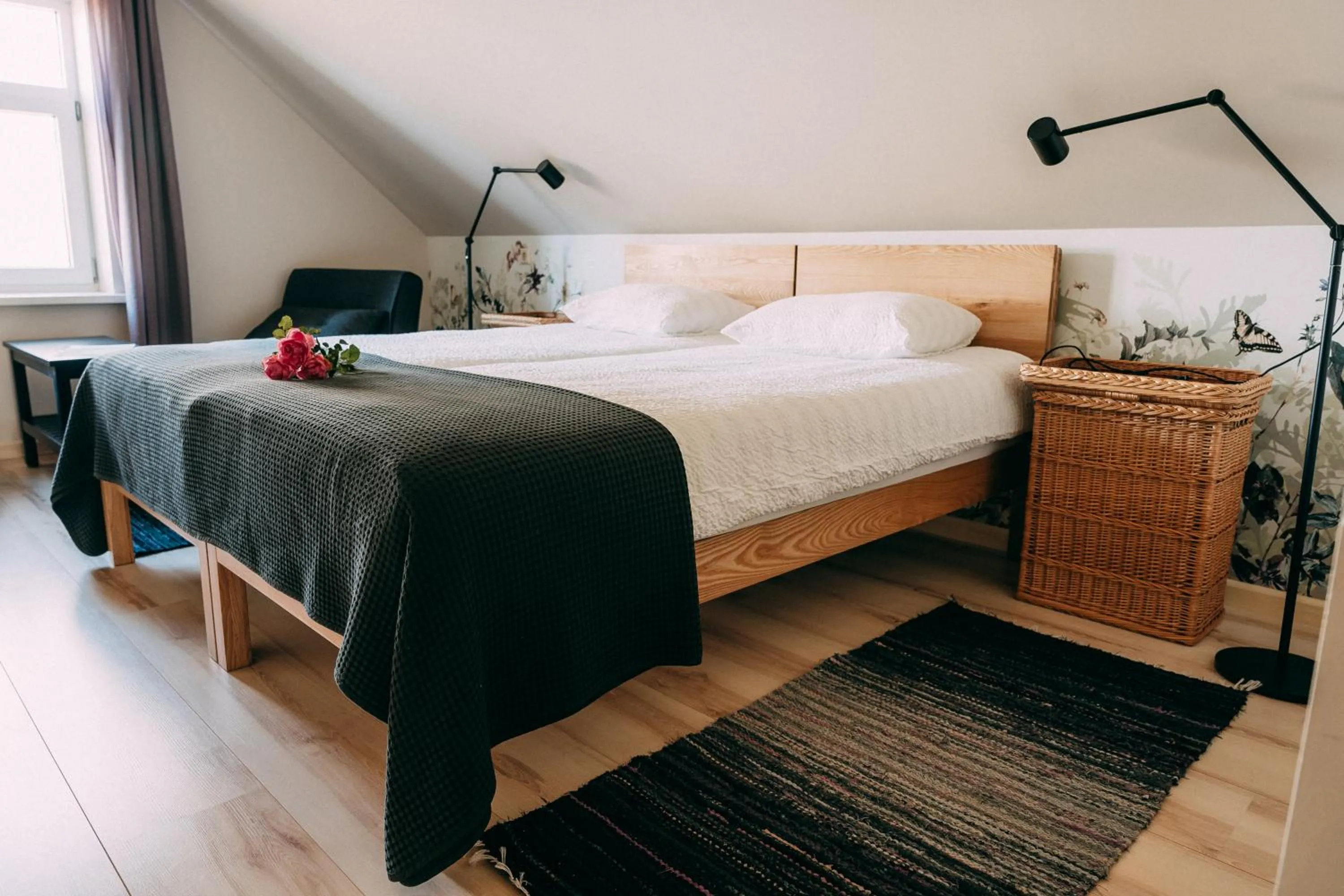 Bedroom, Bed in Weavers' Guest House Kalndaki