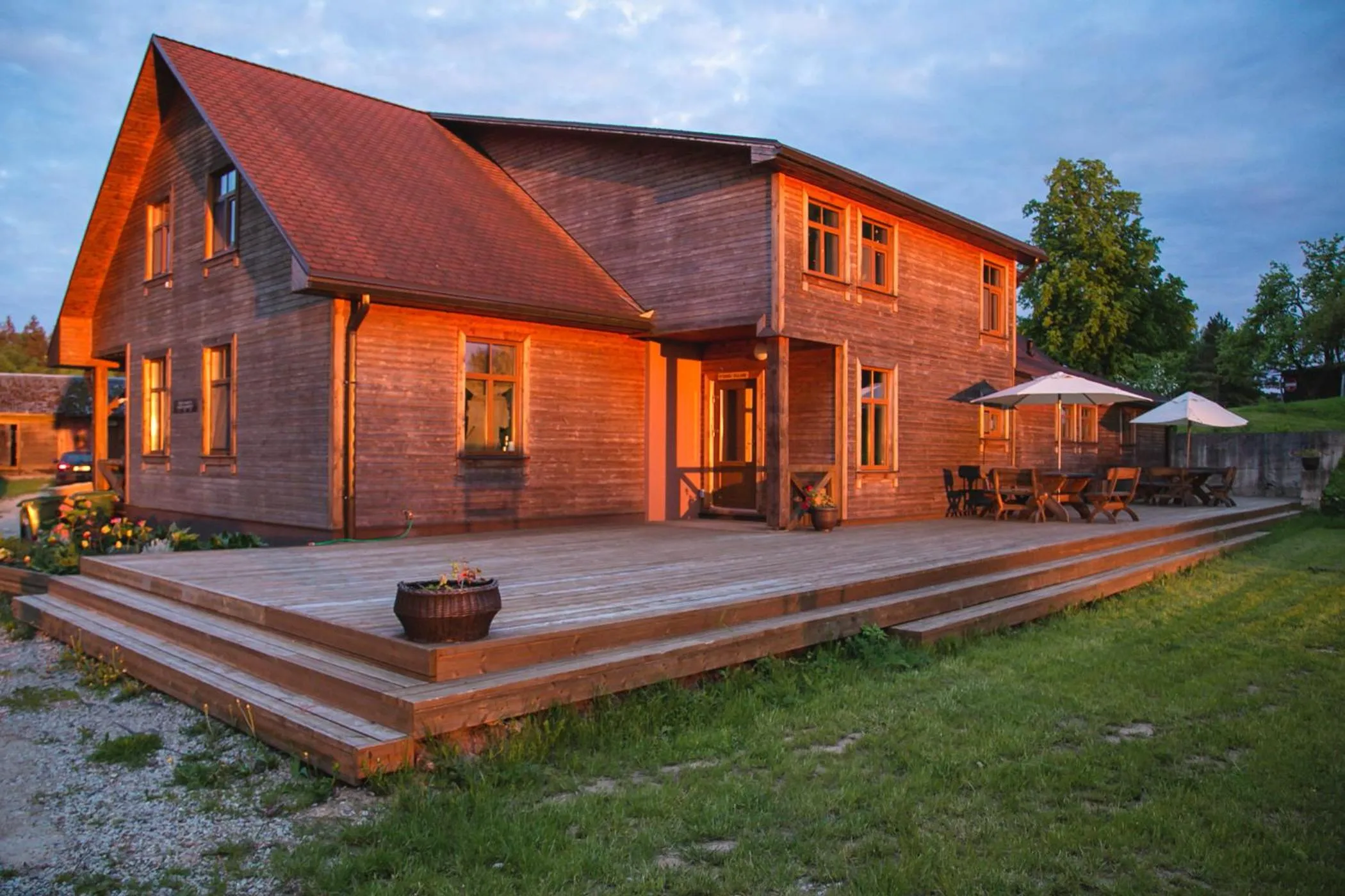 Property building in Weavers' Guest House Kalndaki