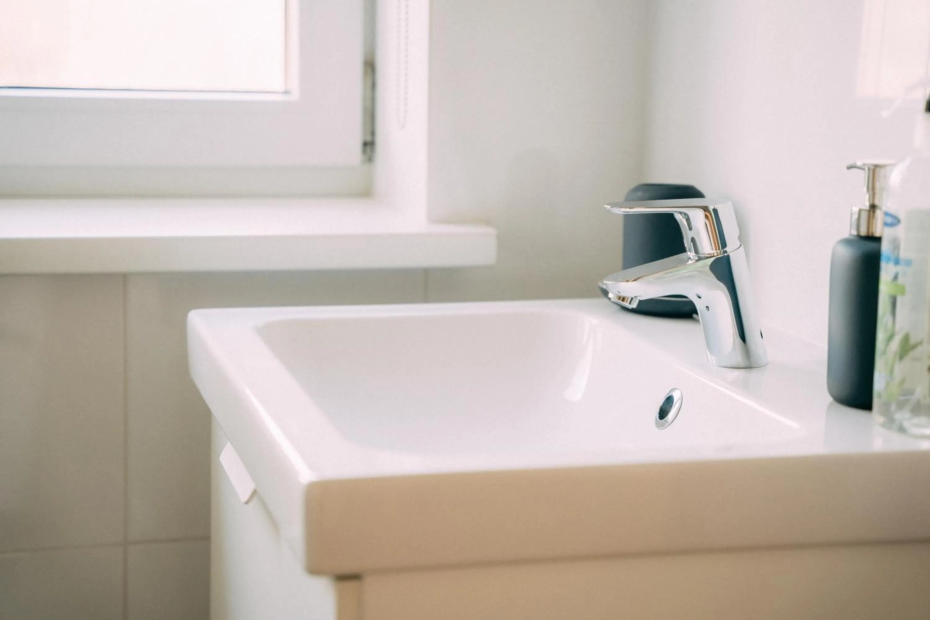 Property building in Weavers' Guest House Kalndaki