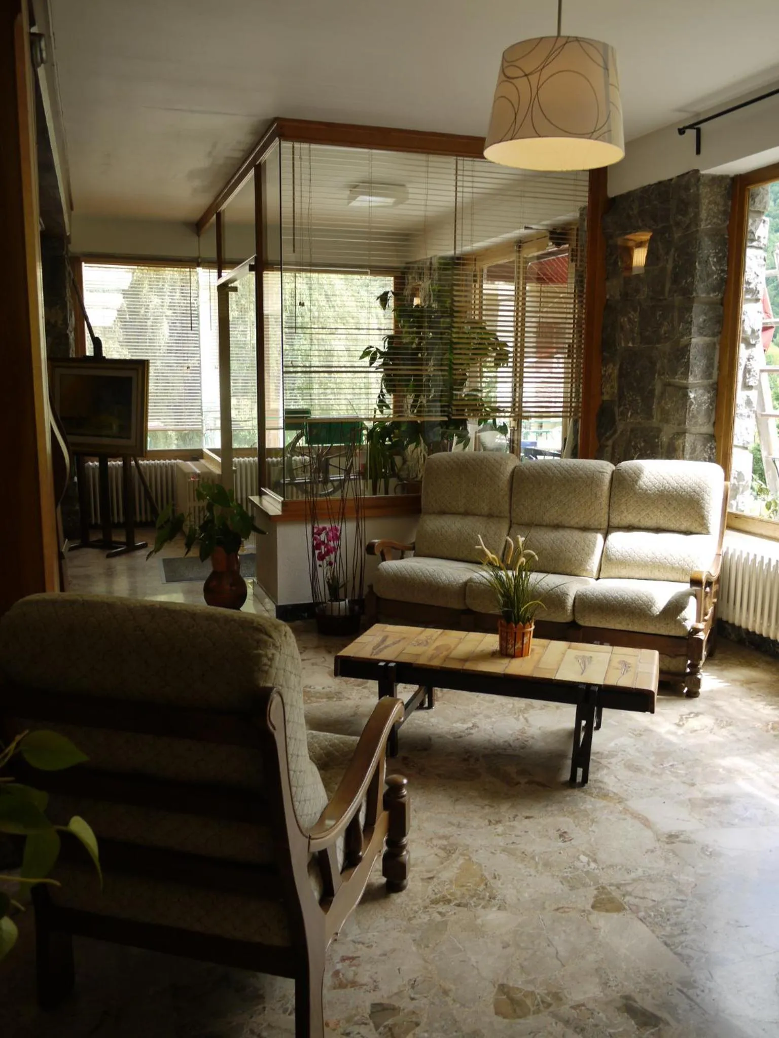 Lounge or bar in Hôtel Le Castelet