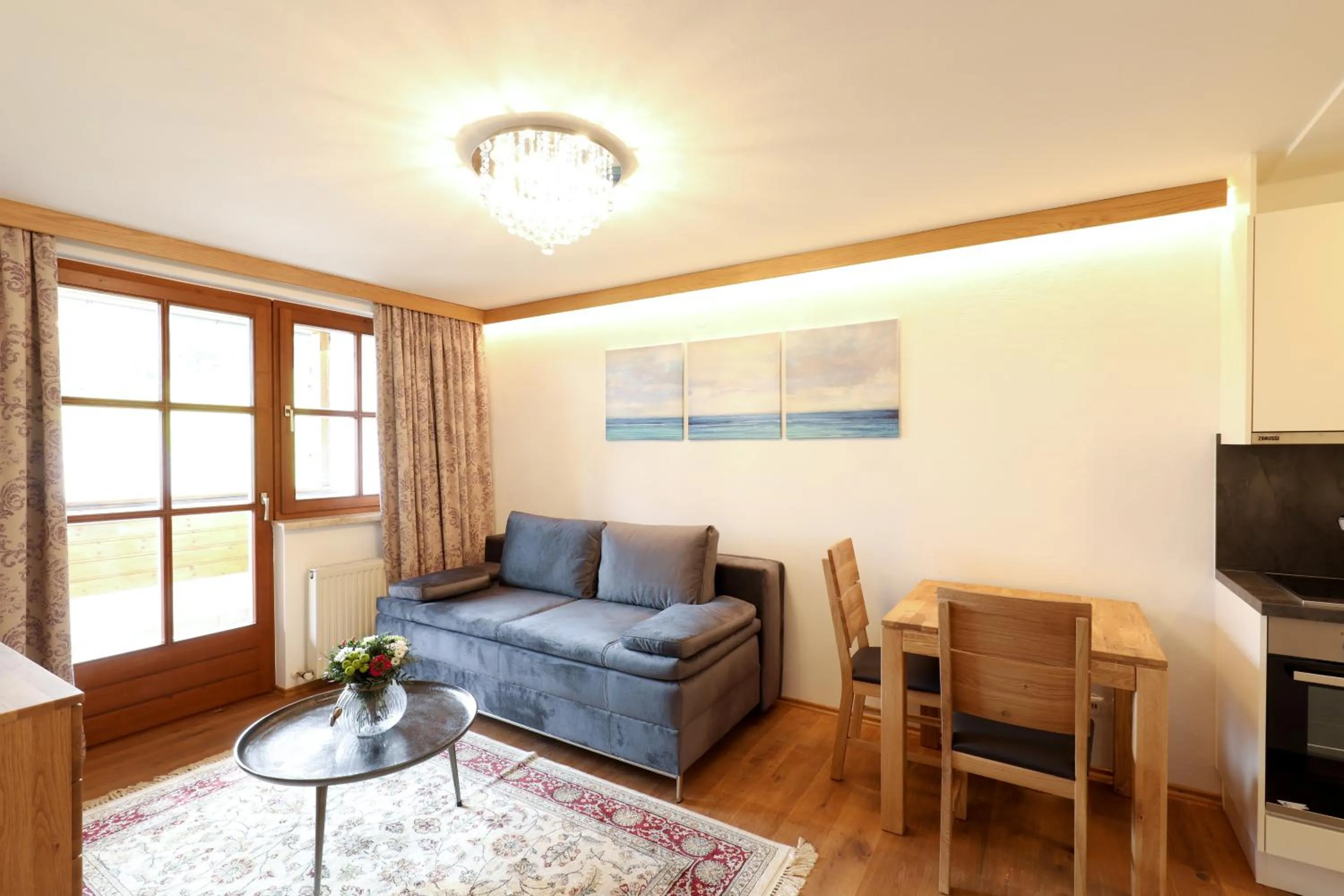 Living room in Hotel Garni Dorferwirt am Irrsee