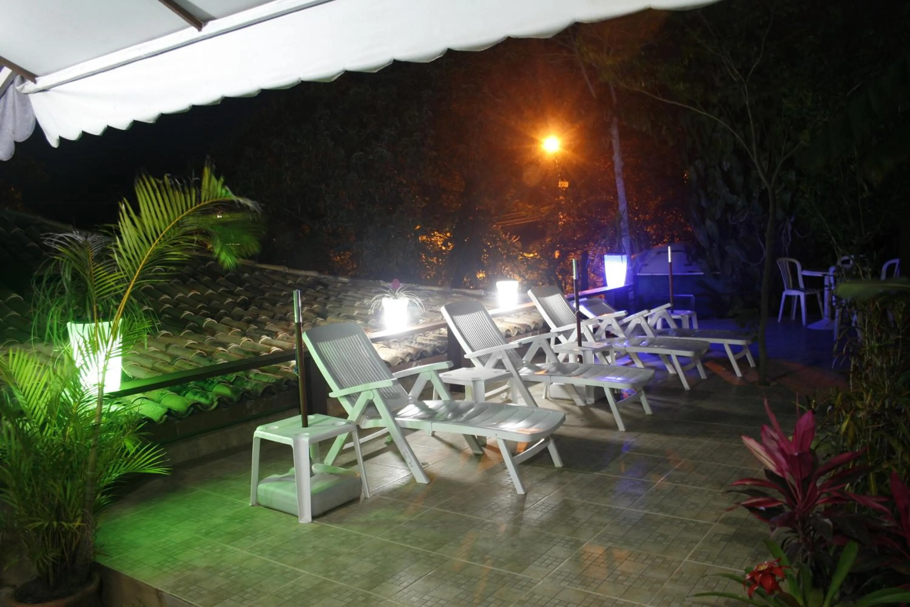 Swimming pool in Pousada do Marujo