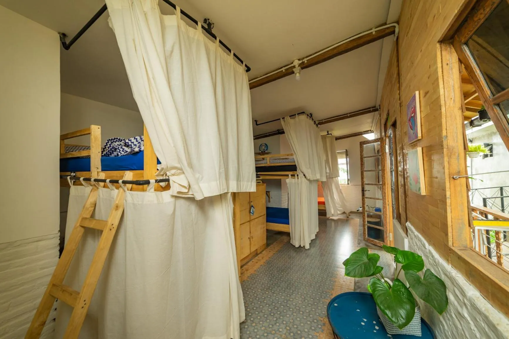 Happy House Bromo backpacker