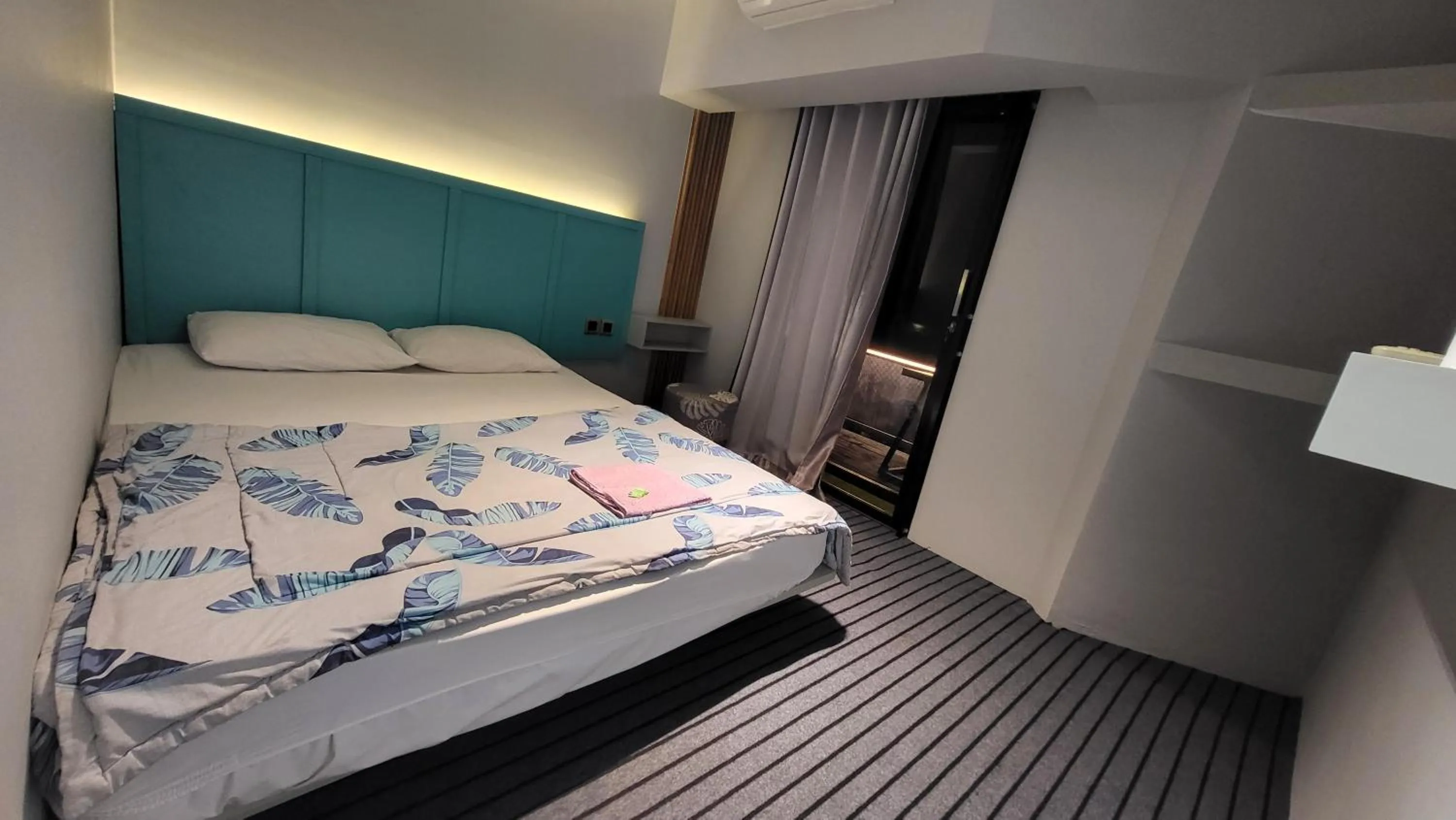 Bed in Happy House Bromo backpacker