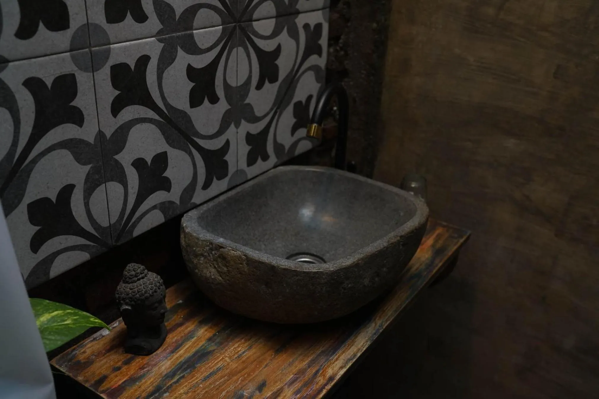 Bathroom in Happy House Bromo backpacker