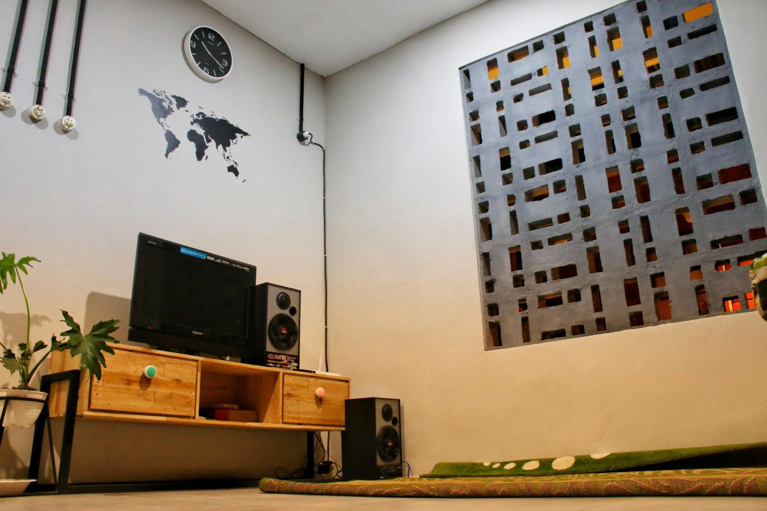 Happy House Bromo backpacker