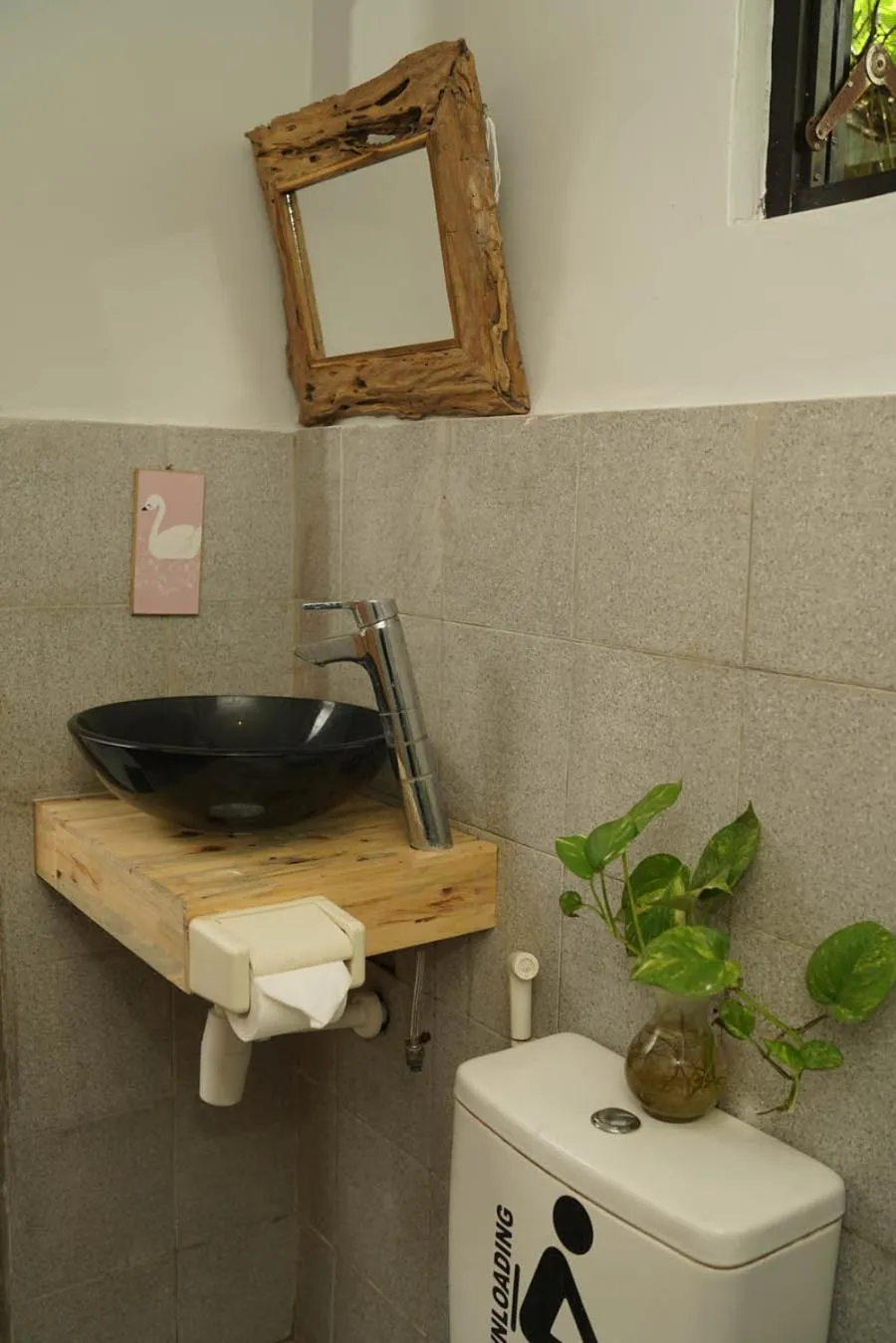 Bathroom in Happy House Bromo backpacker