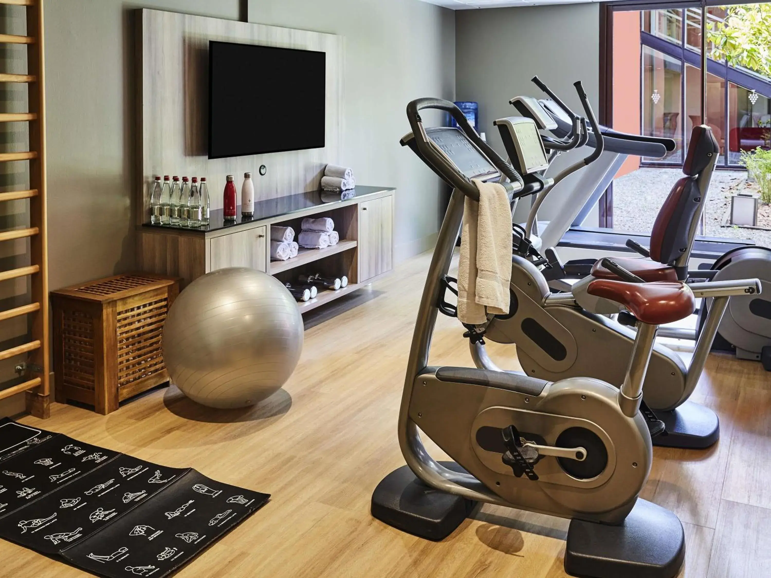 Fitness centre/facilities in Cabot Hotel Bordeaux - MGallery Collection Fitness centre/facilities in Cabot Hotel Bordeaux - MGallery Collection